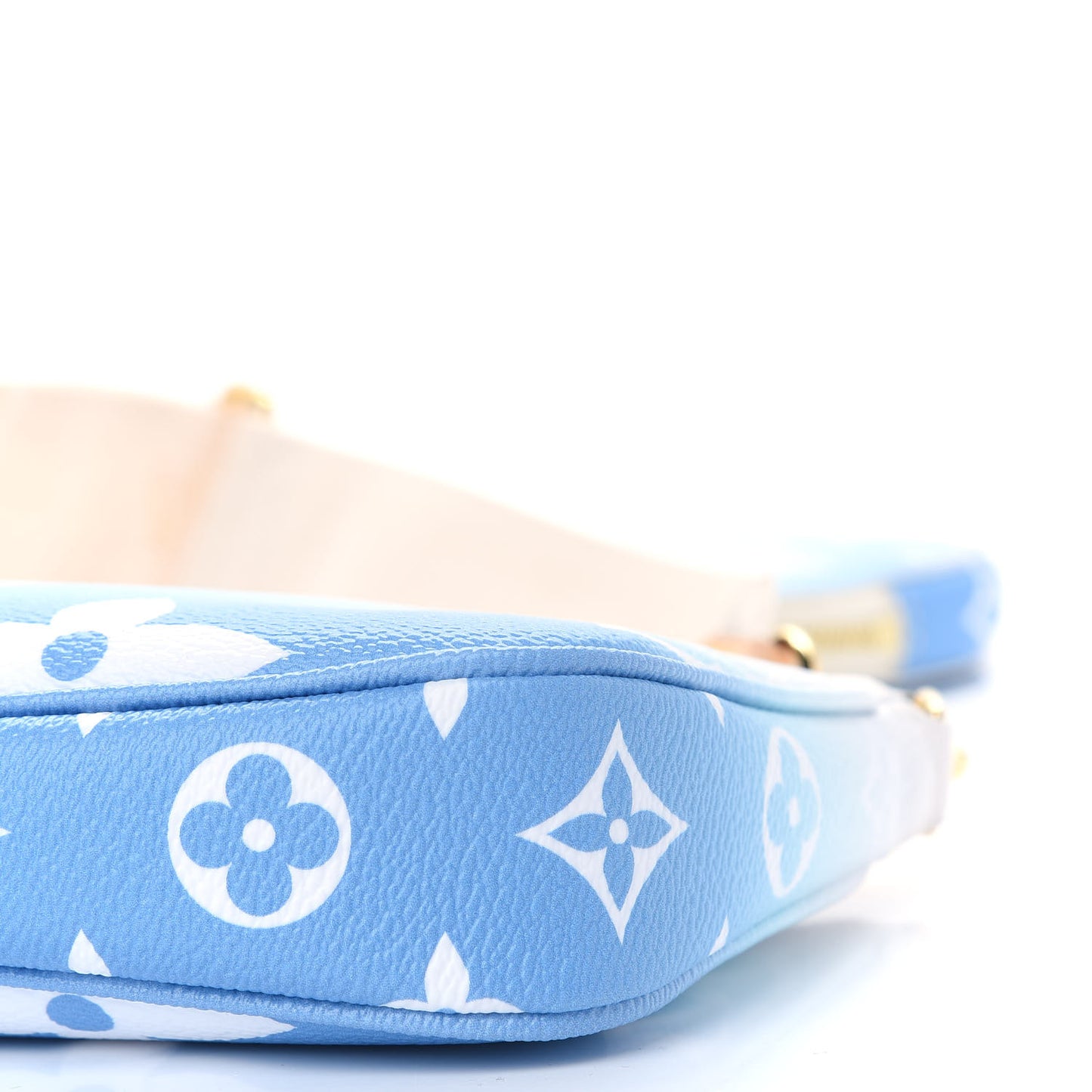 Monogram Giant By The Pool Multi Pochette Accessories Blue