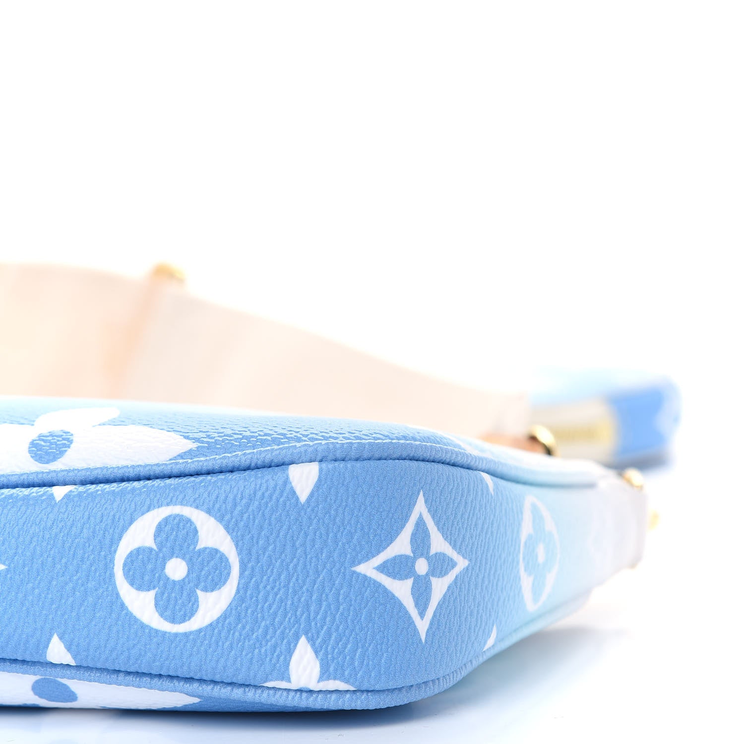 Louis Vuitton Monogram Giant By The Pool Multi Pochette Accessories Blue 7 of 7