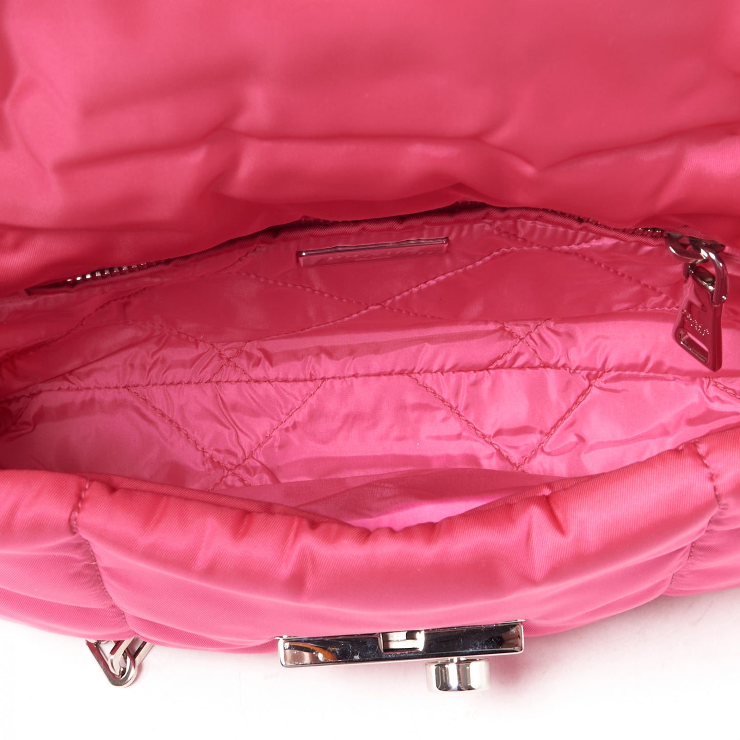 Tessuto Nylon Bomber Sound Chain Flap Shoulder Bag Fuxia