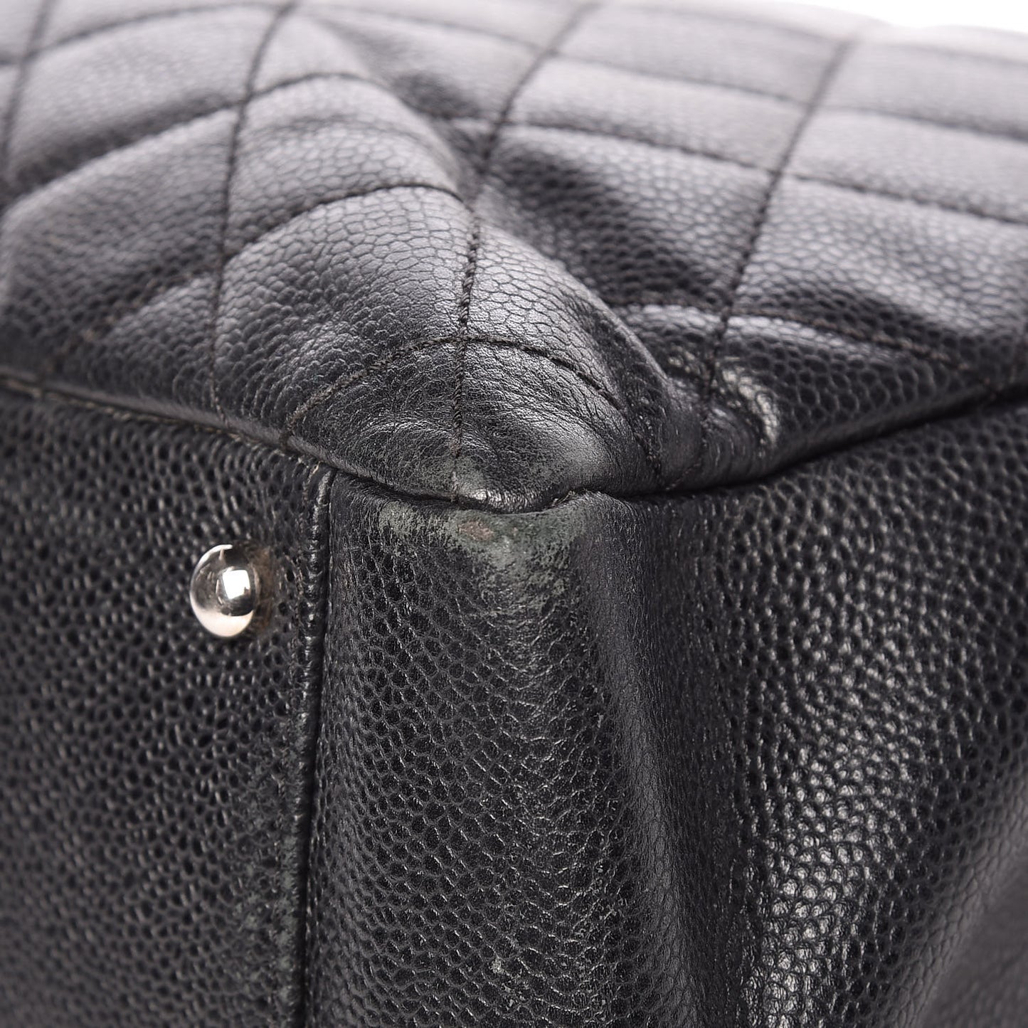 Caviar Quilted XL Grand Shopping Tote GST Black