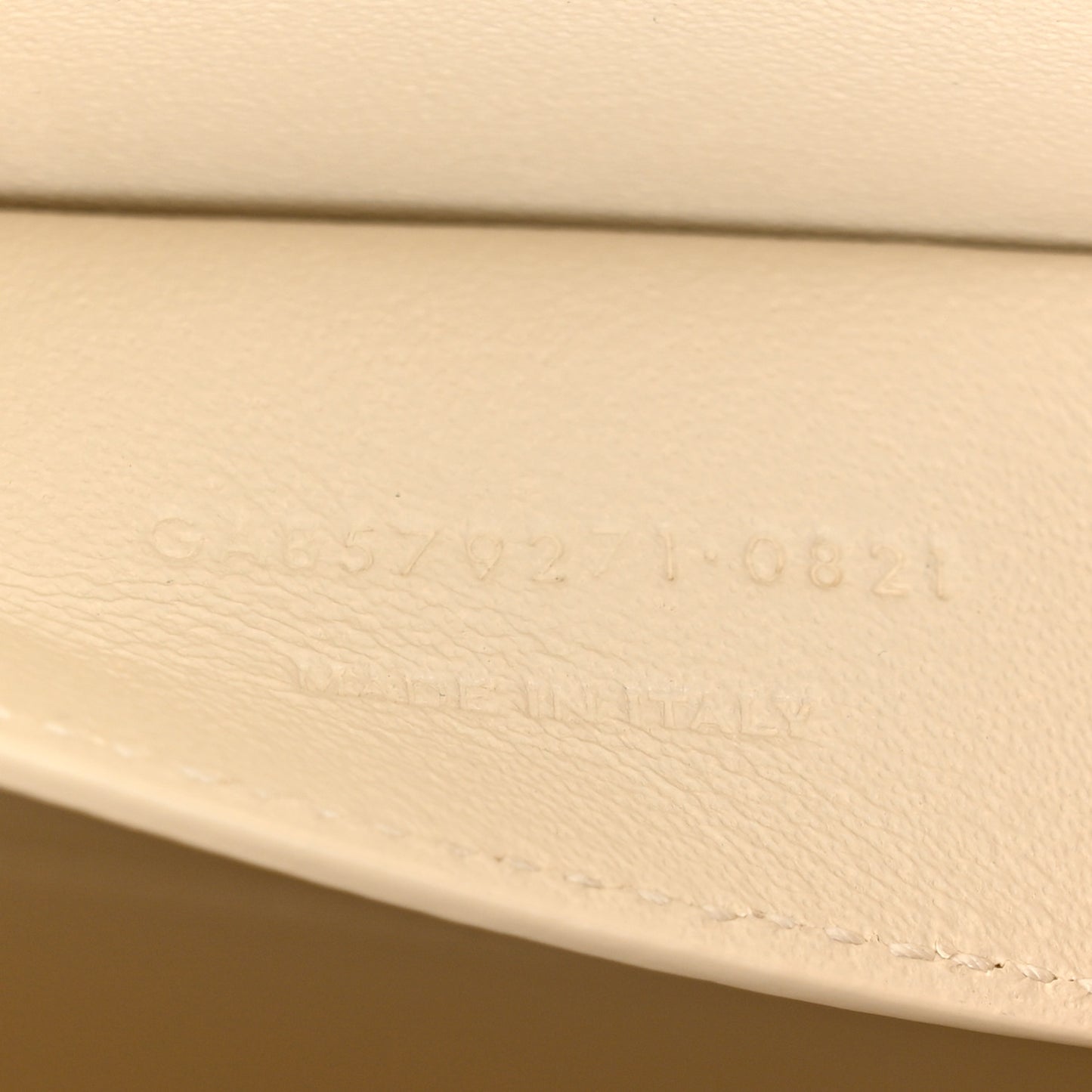 Smooth Calfskin Manhattan Shoulder Bag Crema Soft