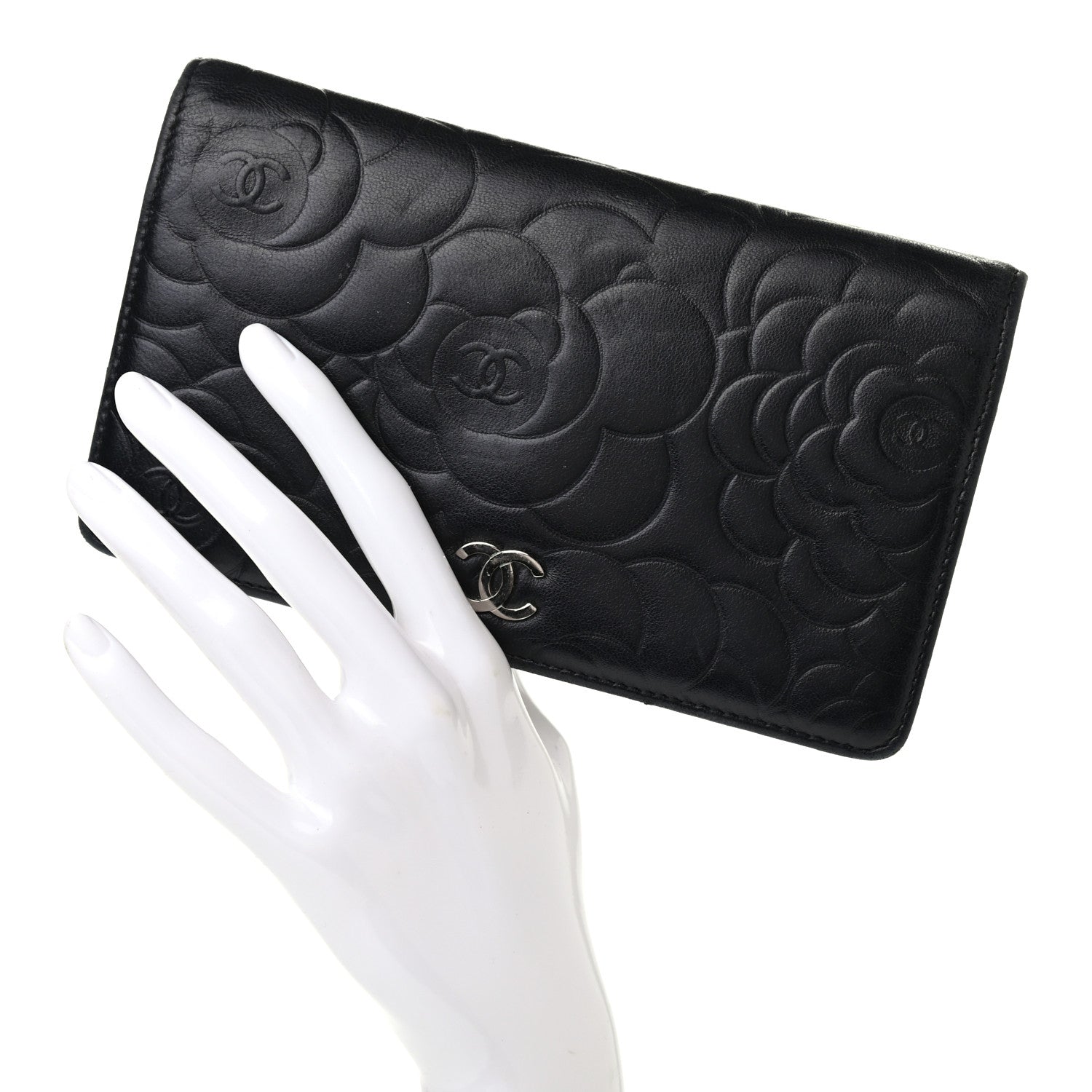 Chanel Lambskin Camellia Embossed Yen Wallet Black 3 of 16