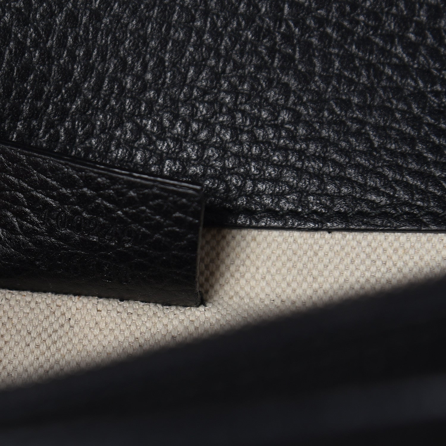Gucci Pebbled Calfskin Small Dionysus Shoulder Bag Black 7 of 10