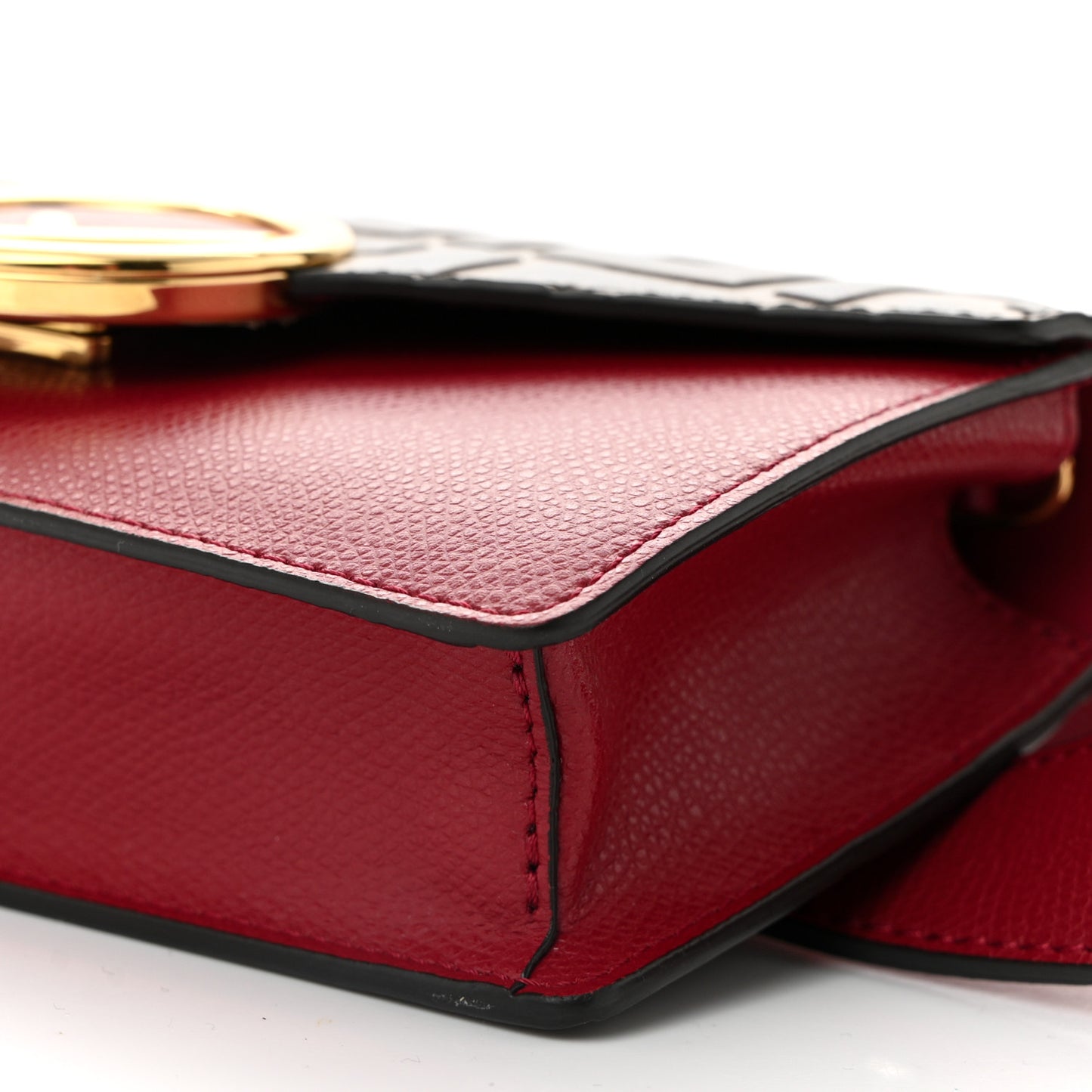 Vitello Cruise F is Fendi Bi-Color FF 1974 Embossed Envelope Belt Bag Maya Black Fragola
