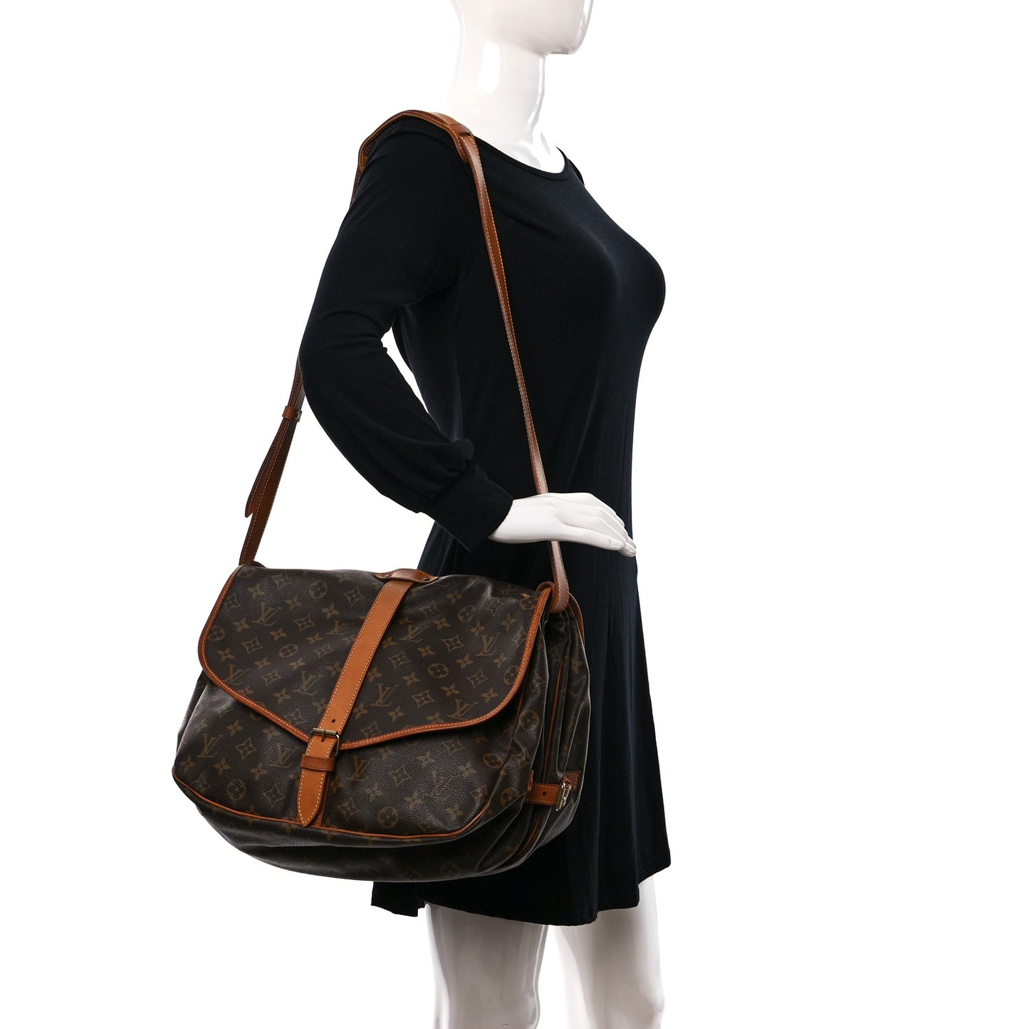 Monogram Saumur 35