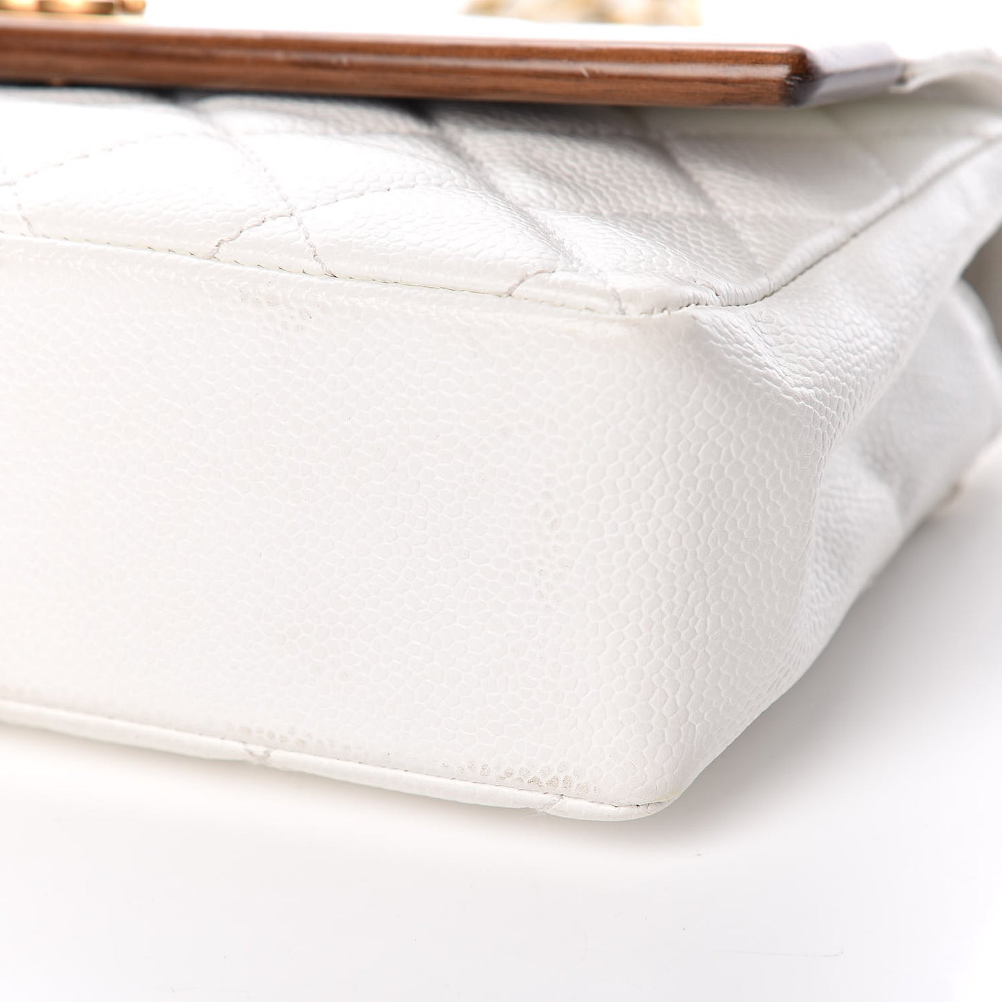 Caviar Quilted Wood CC Single Flap White