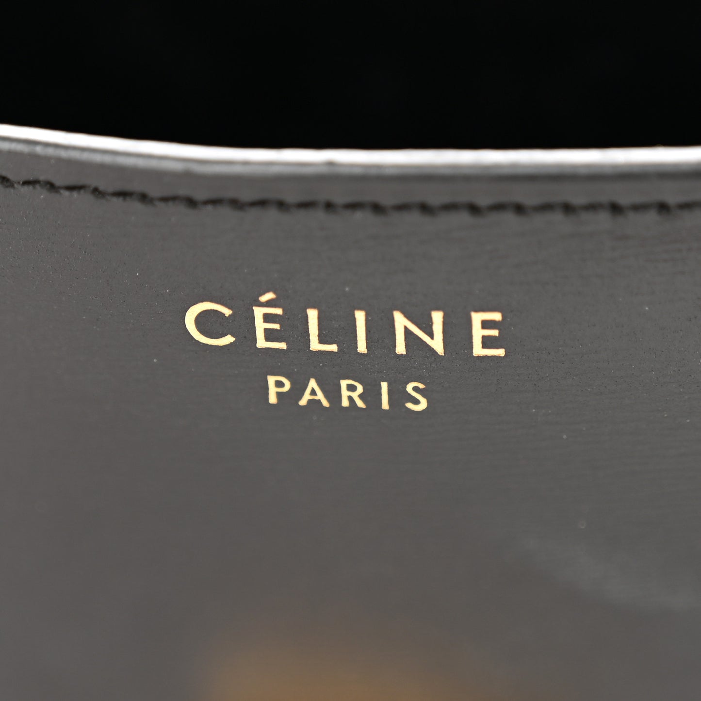 Box Calfskin Medium Classic Box Flap Bag Black
