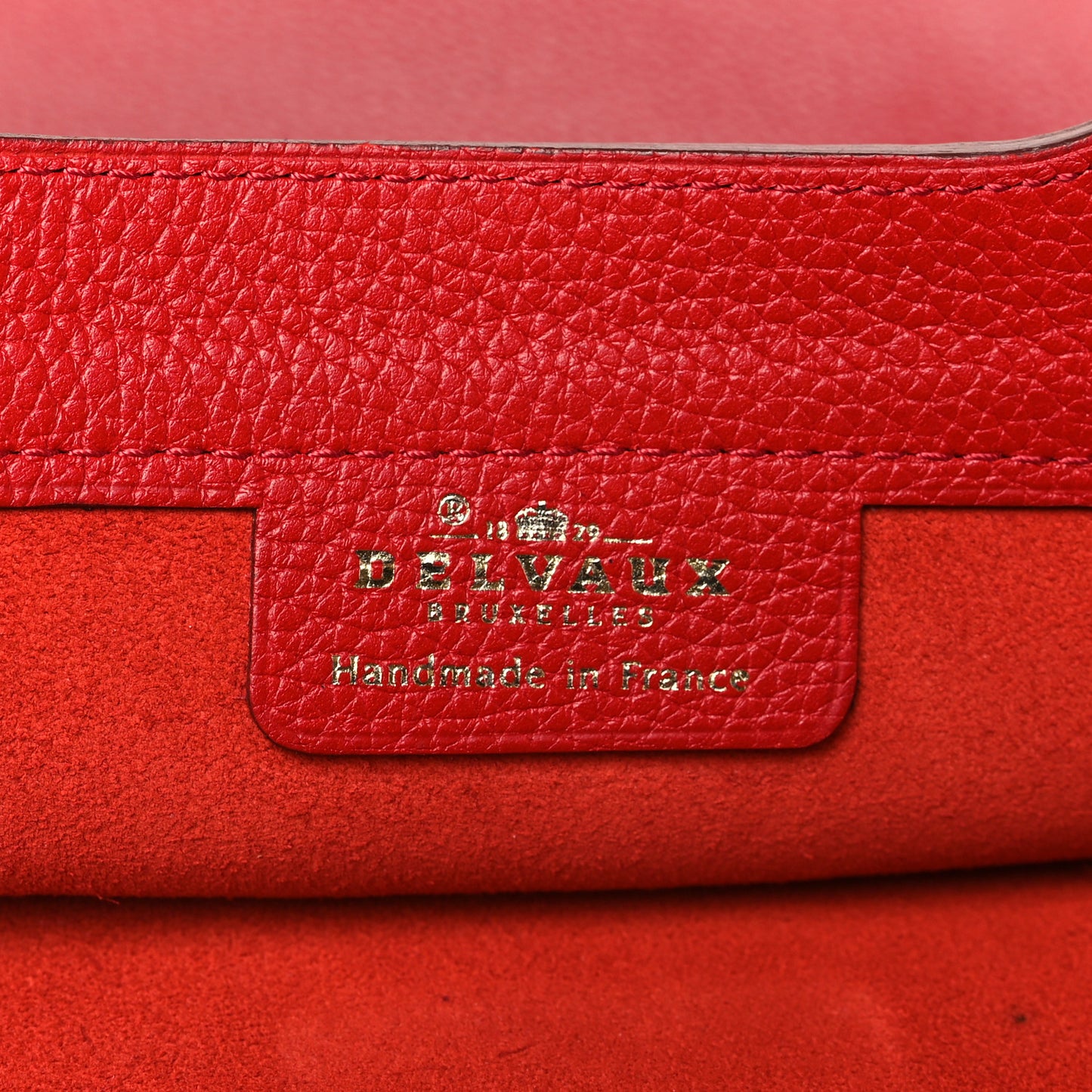Grained Calfskin PM Ancre Clutch Rouge