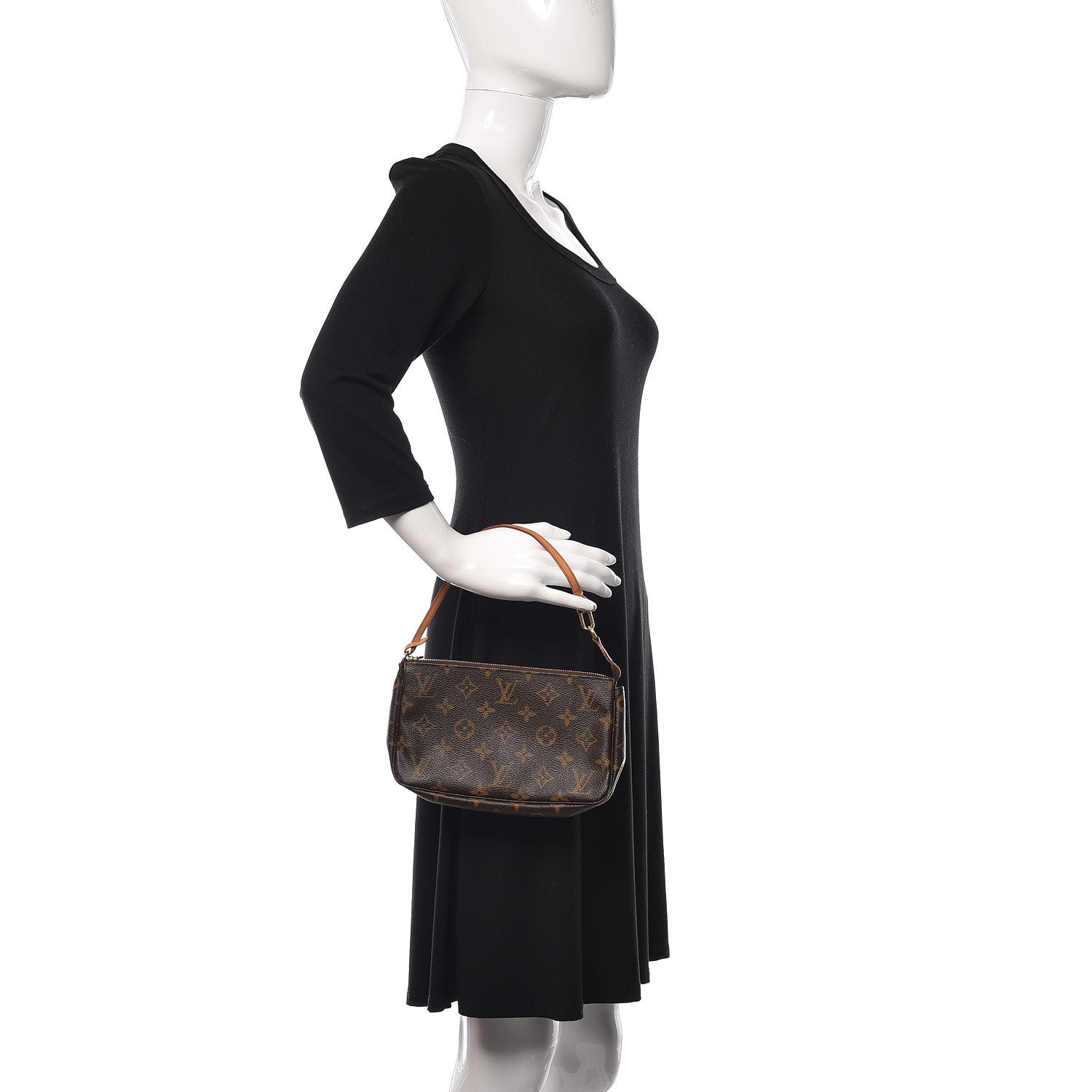 Louis Vuitton Monogram Pochette Accessories 2 of 11