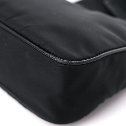 Prada Nylon Re-Edition 2005 Shoulder Bag Black 10 of 10