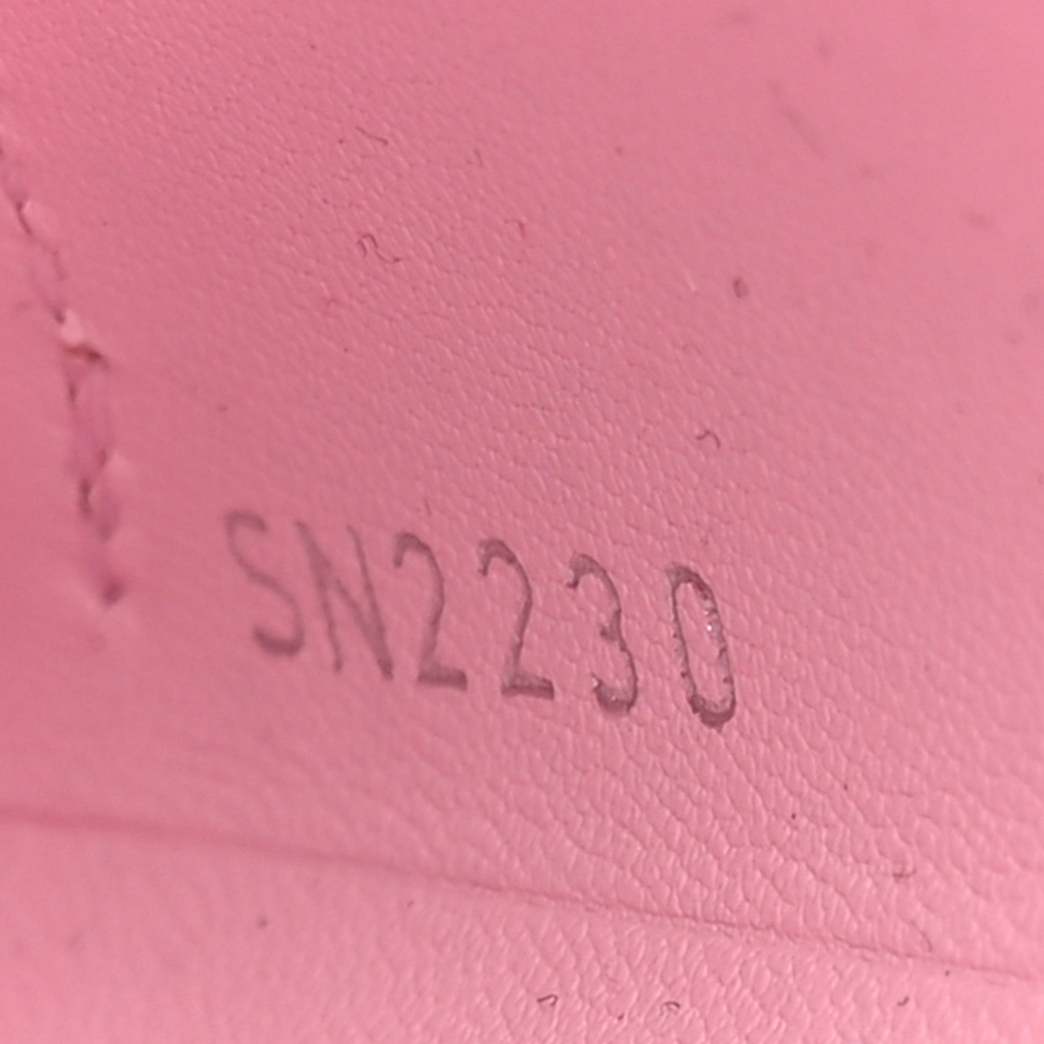 Louis Vuitton Monogram Escale Large Kirigami Pochette Pastel 7 of 9