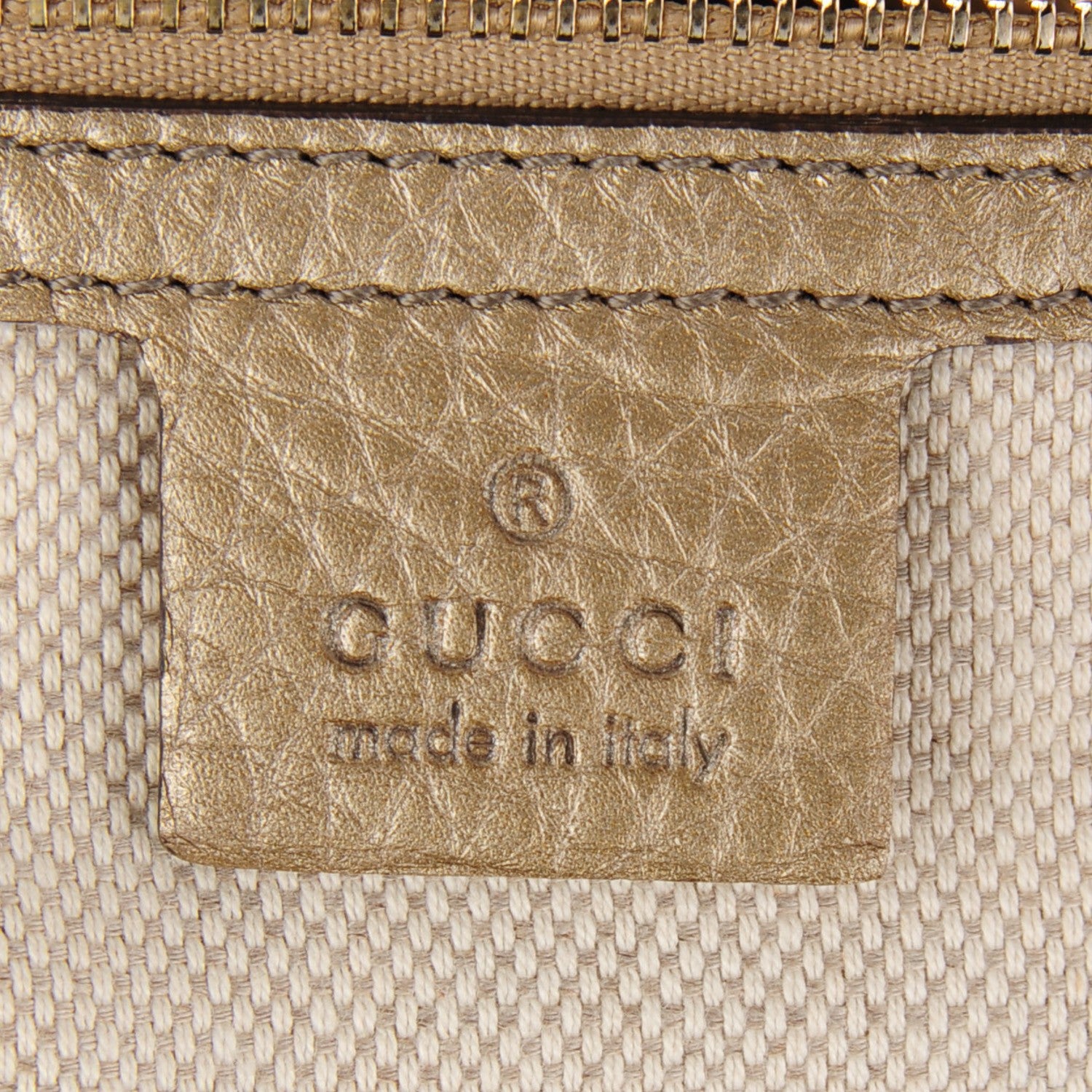 Gucci Metallic Pebbled Calfskin Large Soho Chain Shoulder Bag Golden Beige 6 of 7