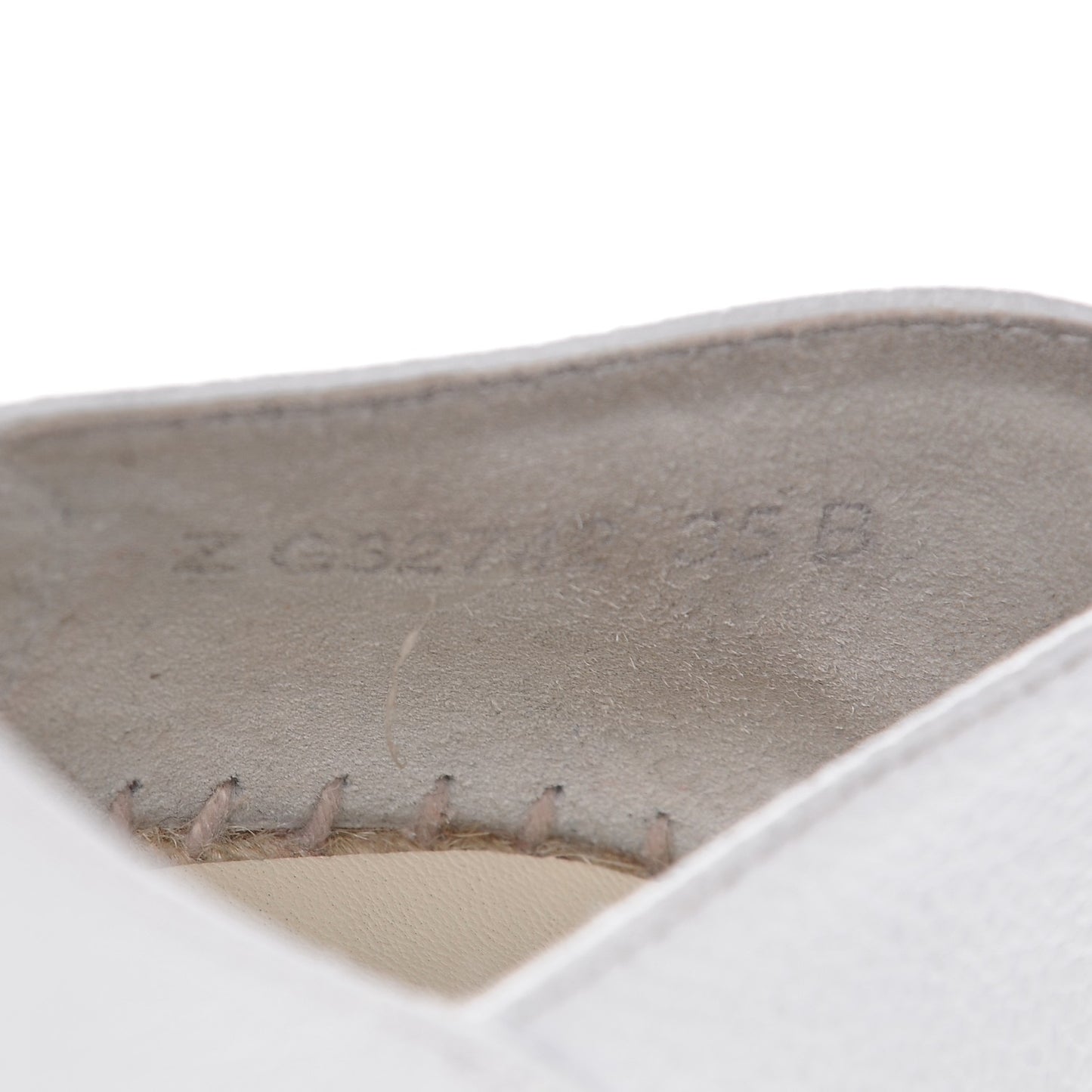 Grained Calfskin CC Espadrilles 35 White Black