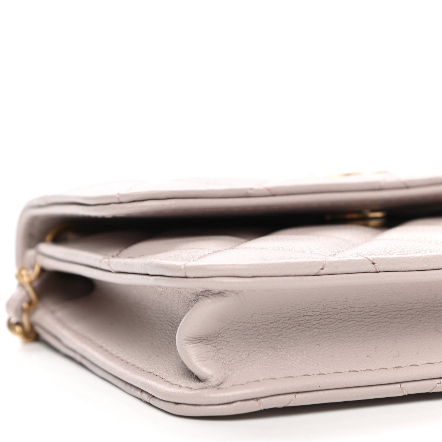 Lambskin Quilted Pearl Crush Clutch With Chain Light Purple