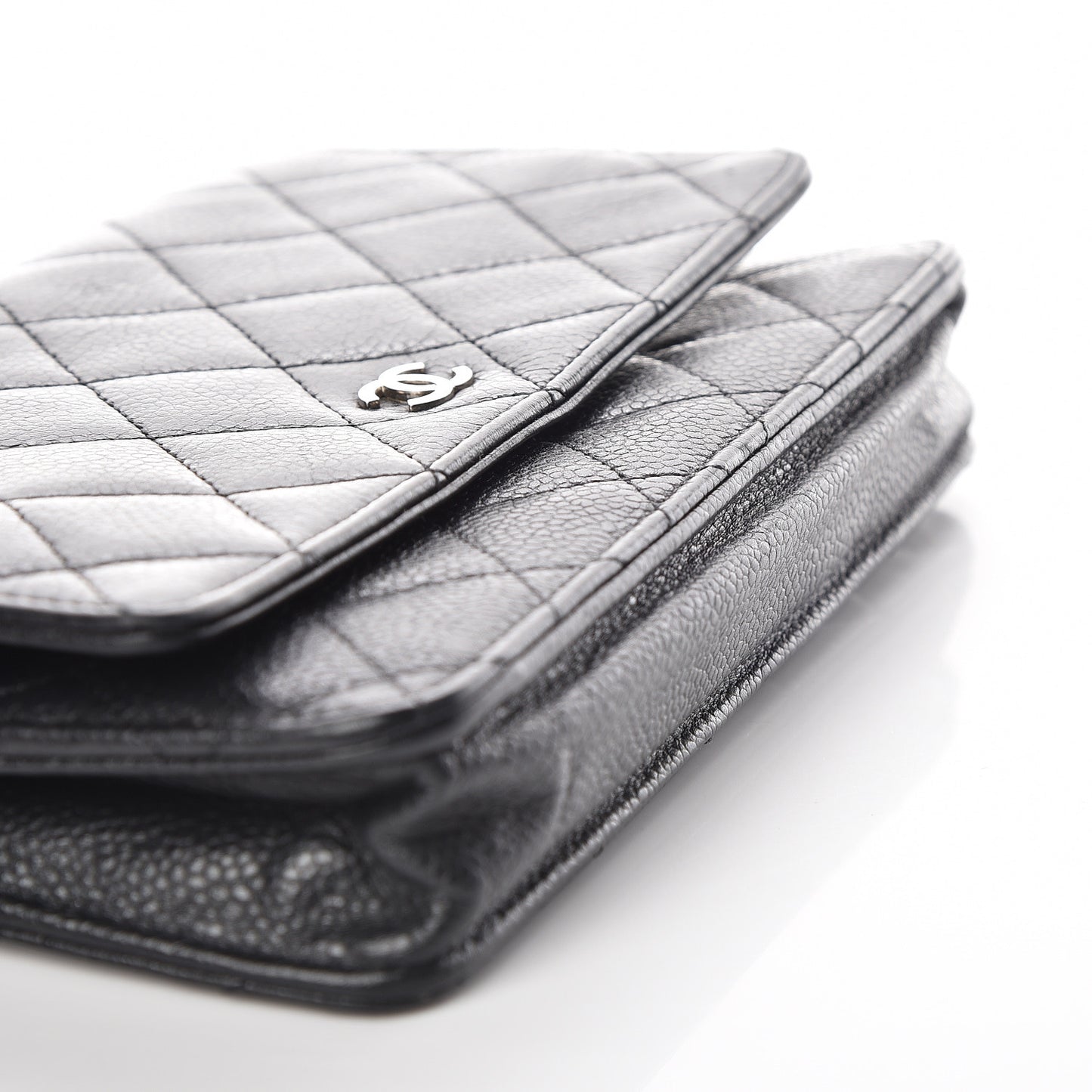 Caviar Quilted Wallet On Chain WOC Black
