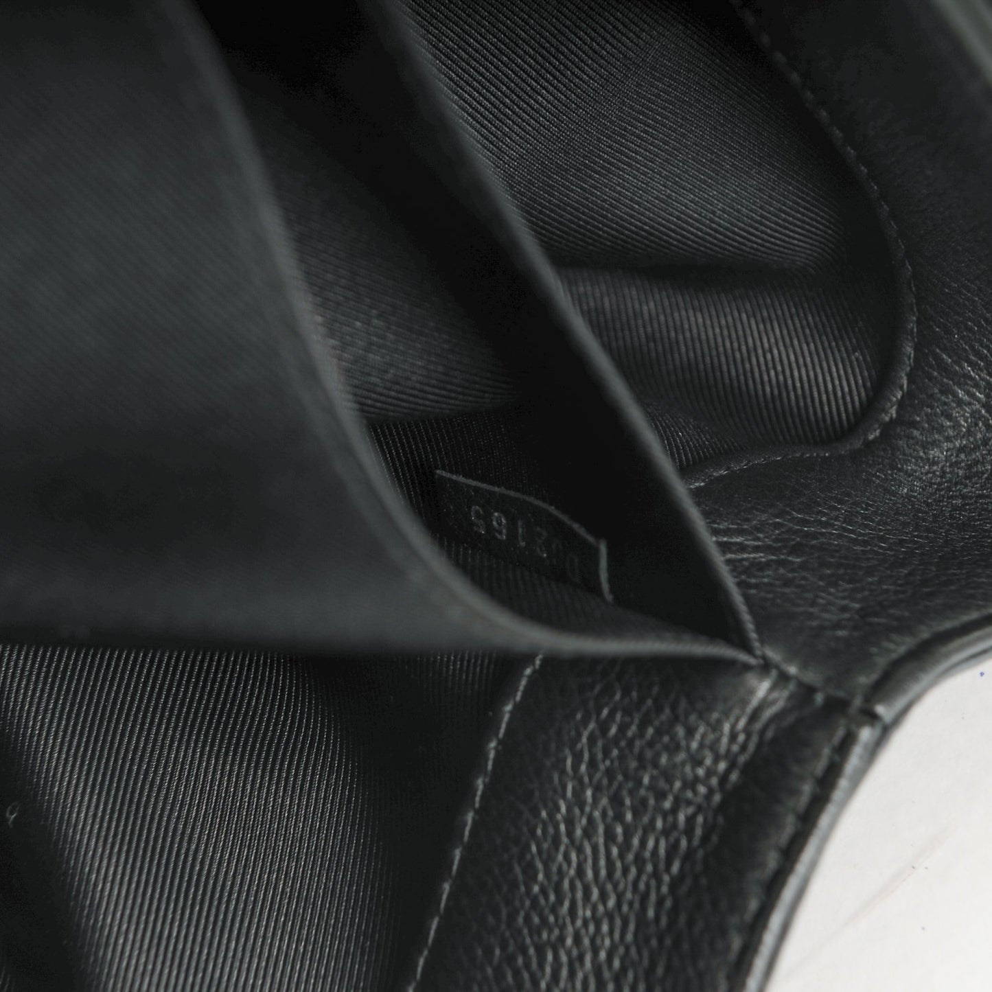 Soft Calfskin Lock Me II Black