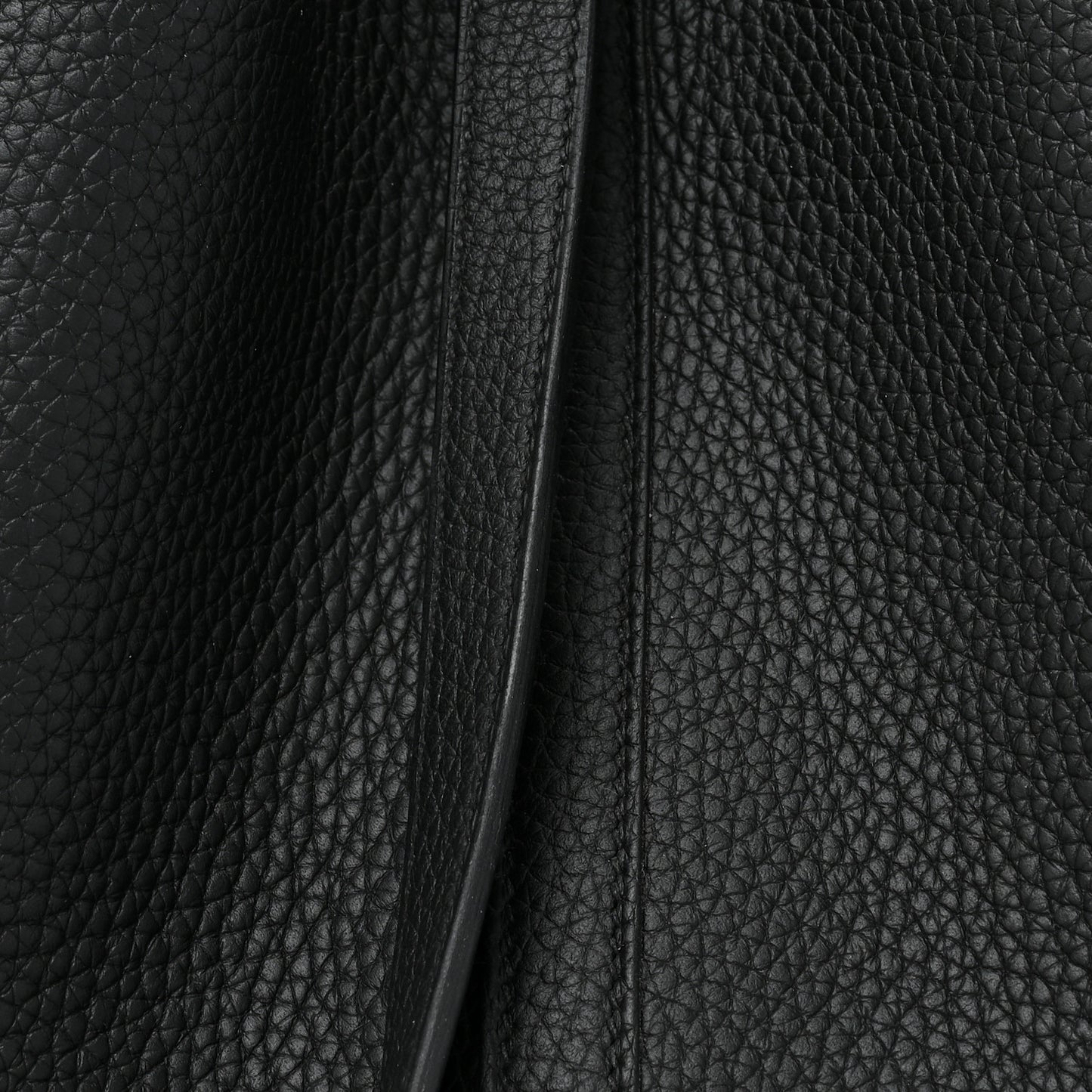 Taurillon Clemence Picotin Lock 22 MM Black