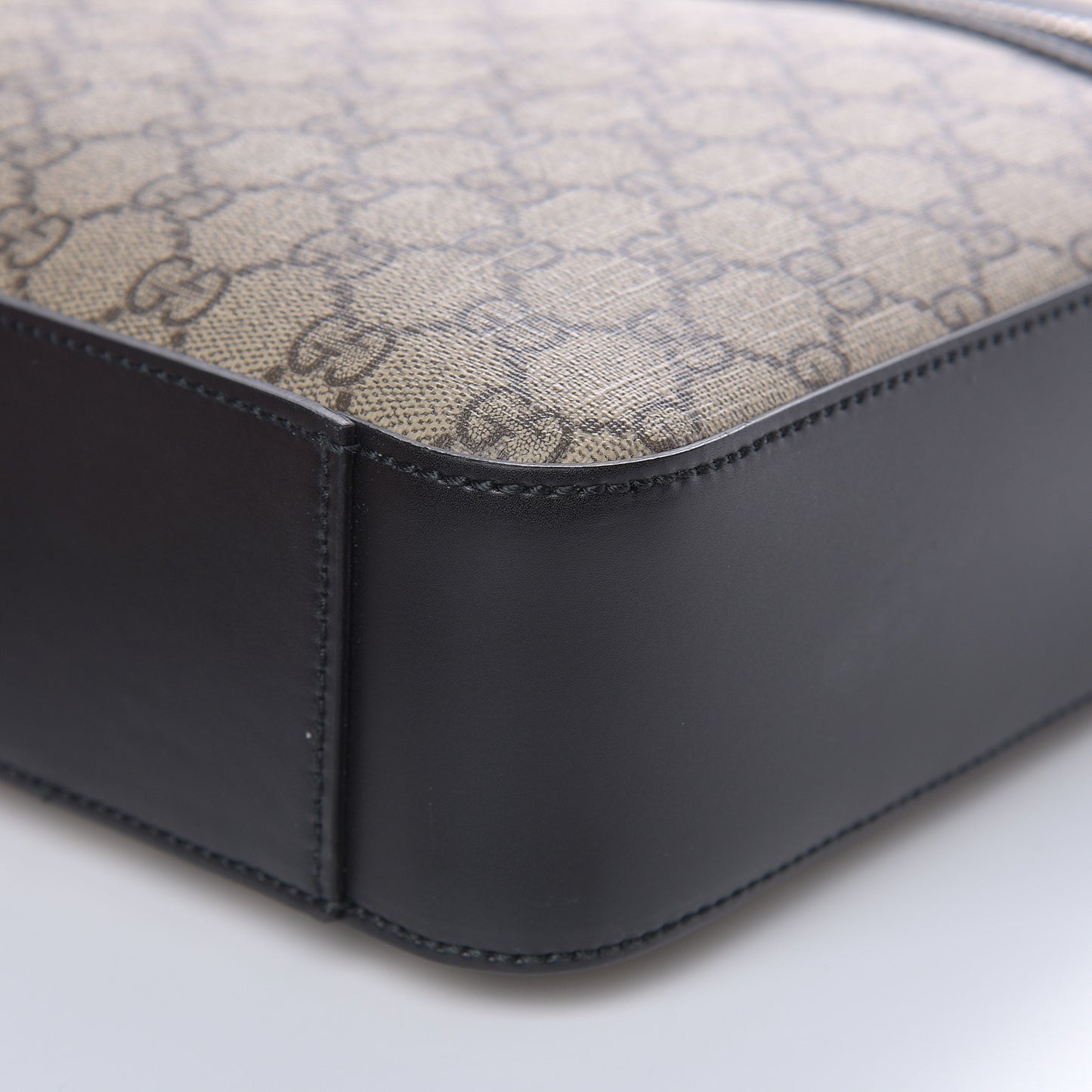 GG Supreme Monogram Flat Messenger Bag Black