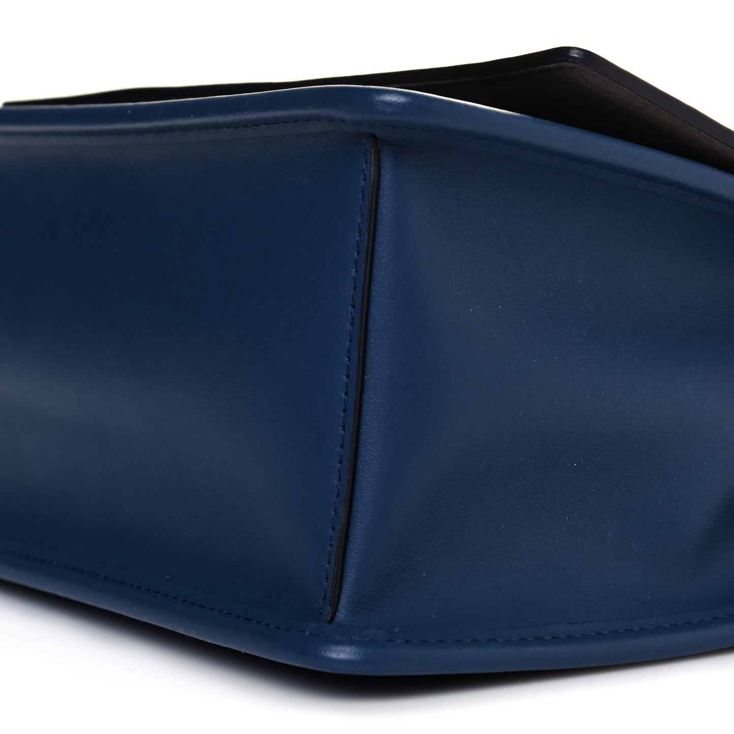 Vitello Century Opaco F is Fendi Kan I Shoulder Bag Blu Scuro