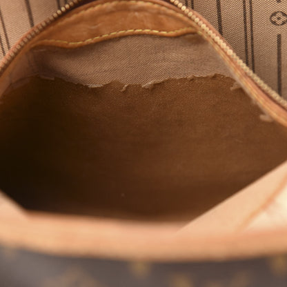 Louis Vuitton Monogram Neverfull MM 10 of 19