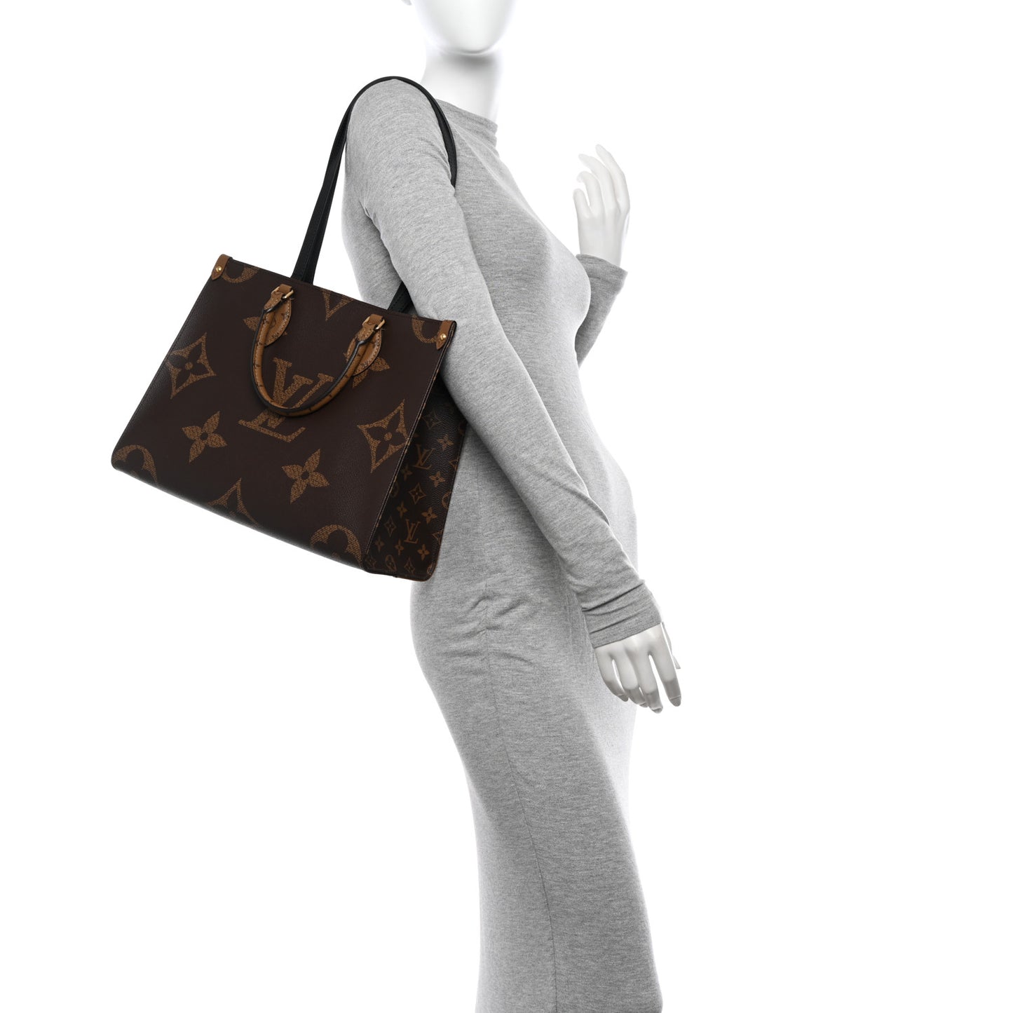 Reverse Monogram Giant Onthego MM