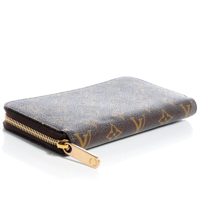 Louis Vuitton Monogram Zippy Wallet 4 of 7