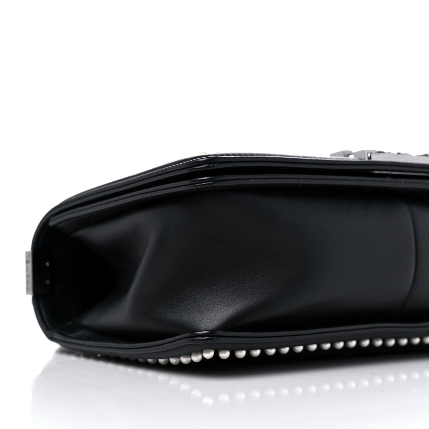 Calfskin Pearl Tweed Medium Boy Flap Black