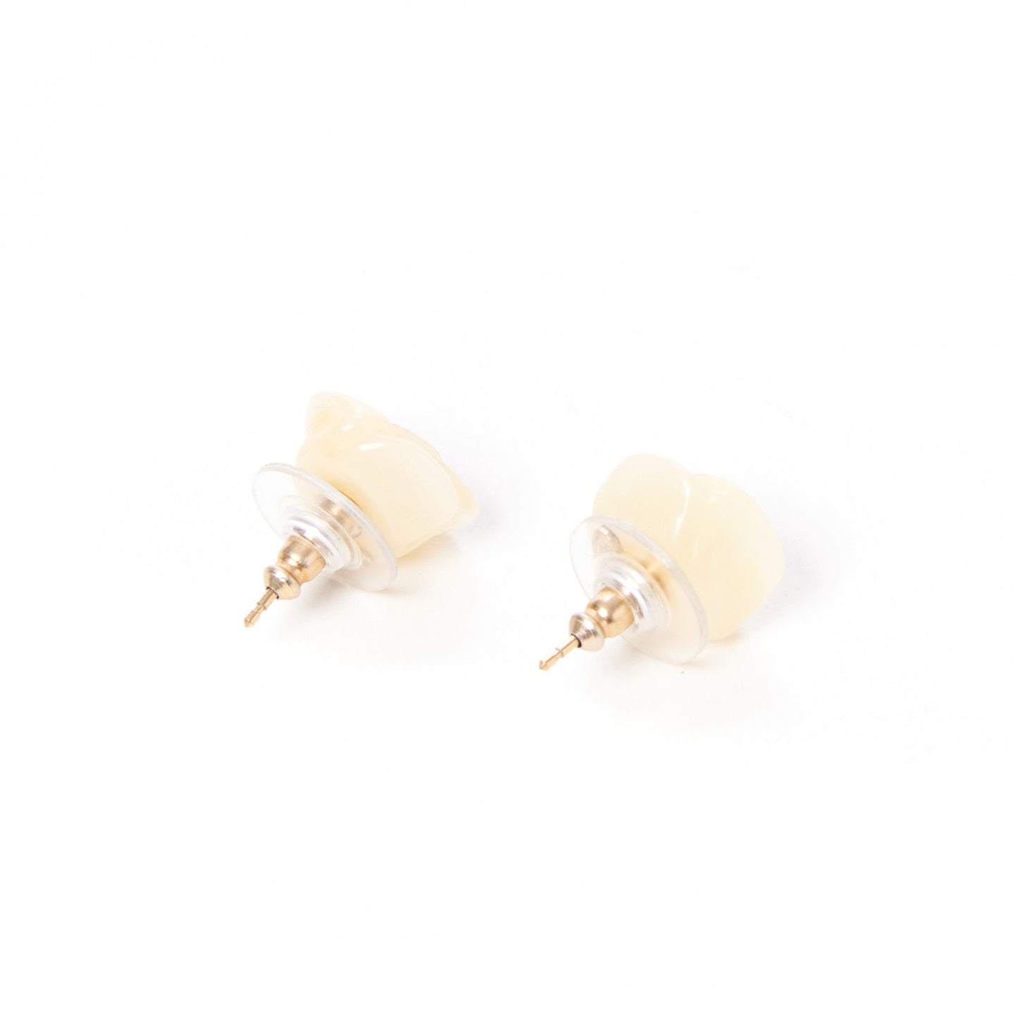Resin CC Camellia Earrings Beige