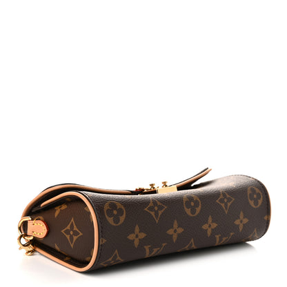 Louis Vuitton Monogram Pochette Camille 4 of 10