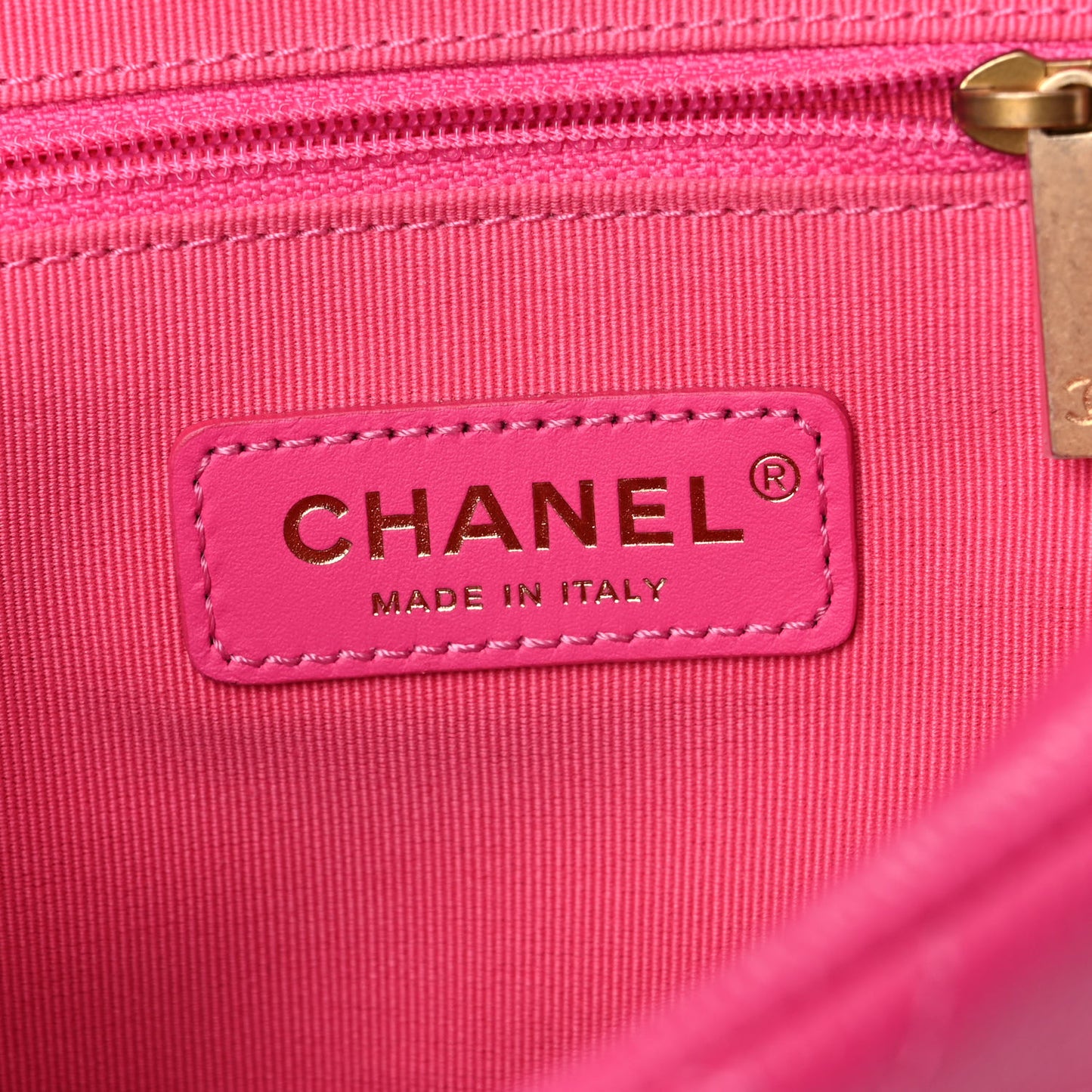Shiny Caviar Quilted Chain Melody Backpack Pink