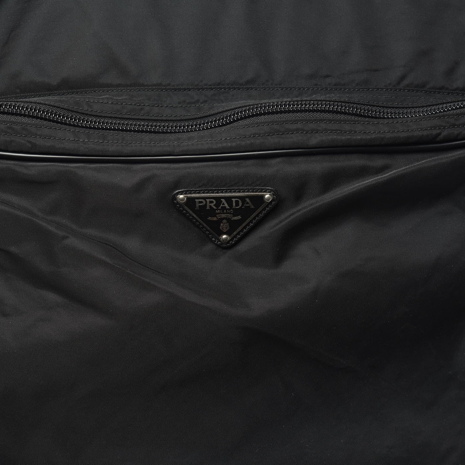 PRADA バッグ Prada Tessuto Nylon Viaggio Garment Bag Black 911498 – FASHIONPHILE