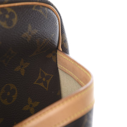 Louis Vuitton Monogram Reporter GM 8 of 20