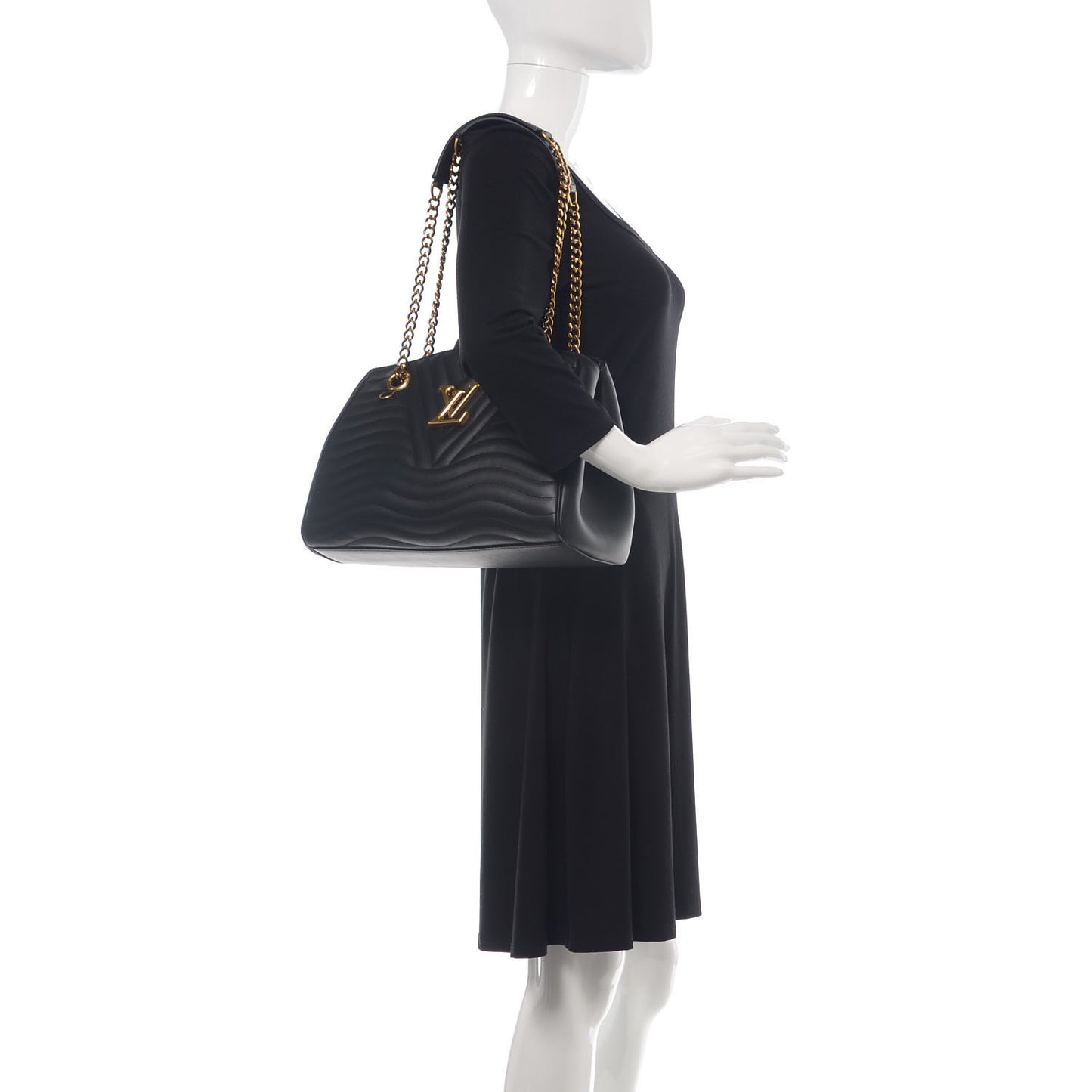 Calfskin New Wave Chain Tote Black