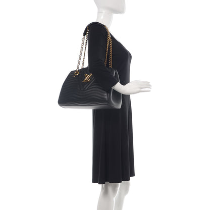 Louis Vuitton Calfskin New Wave Chain Tote Black 2 of 9