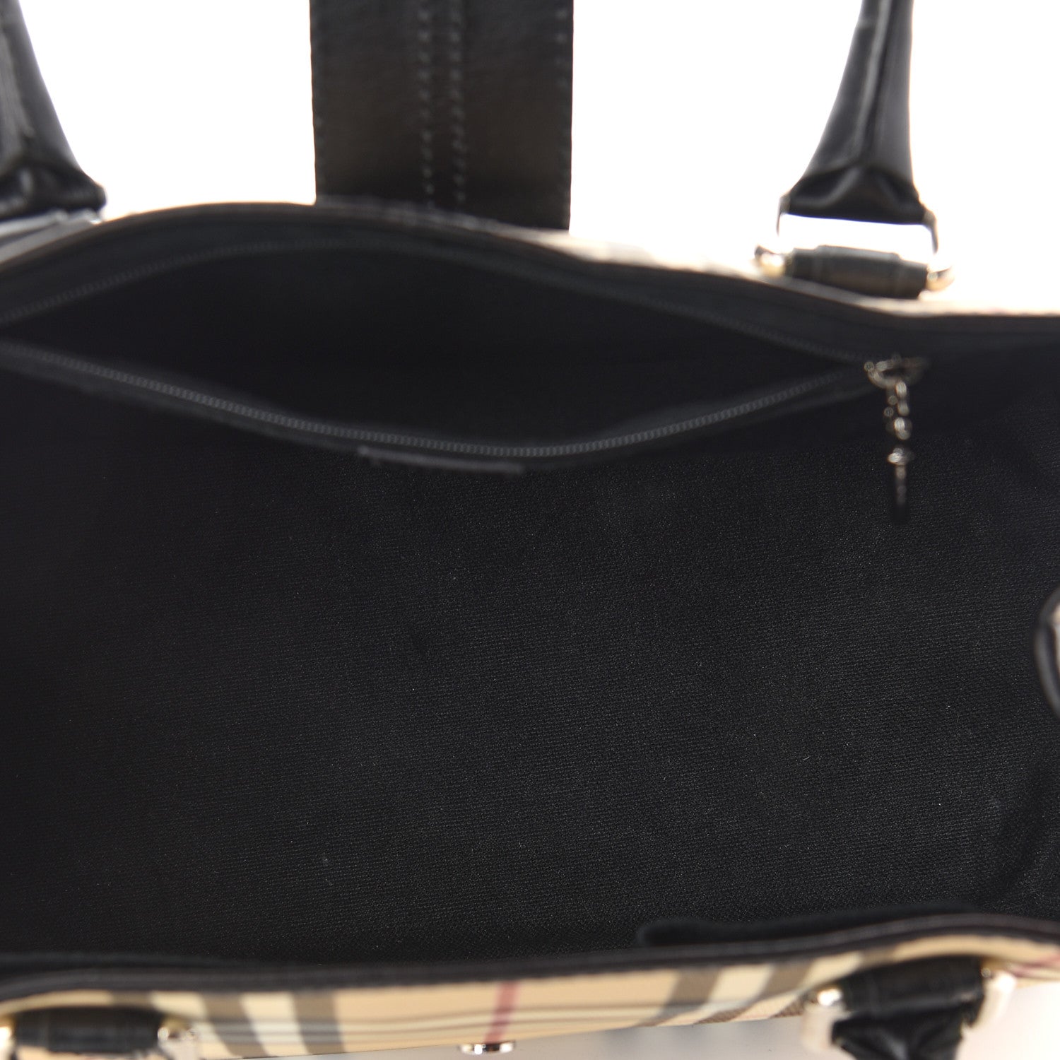 Burberry House Check Buckle Tote Black 5 of 10
