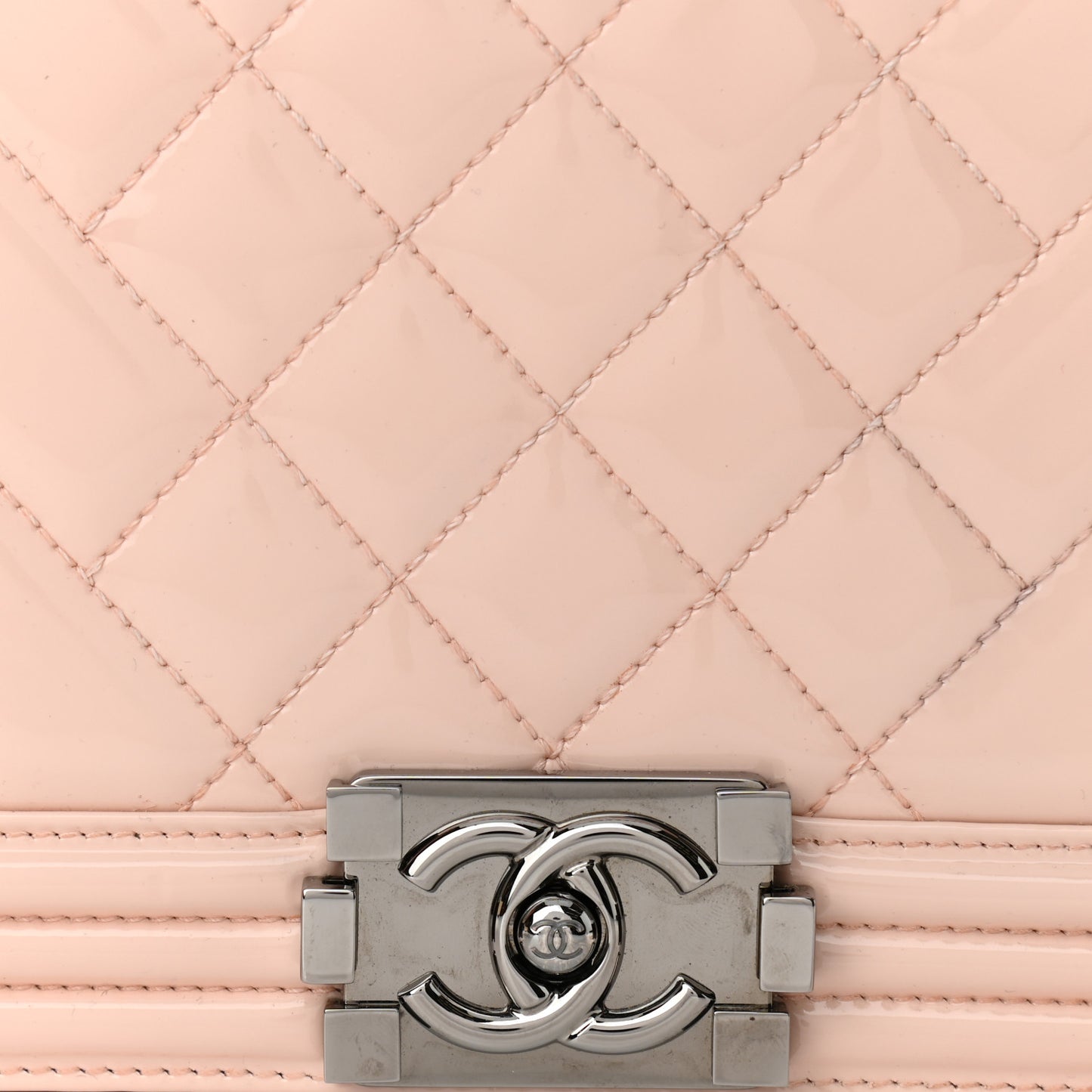 Patent Chevron New Medium Boy Flap Light Pink