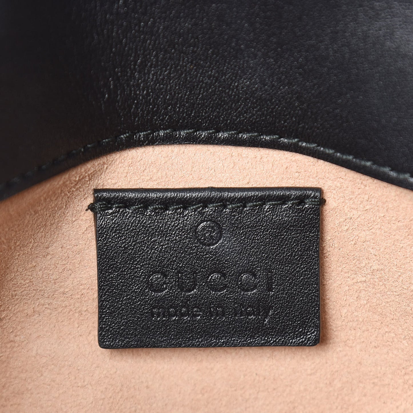 Calfskin Matelasse Super Mini GG Marmont Shoulder Bag Black