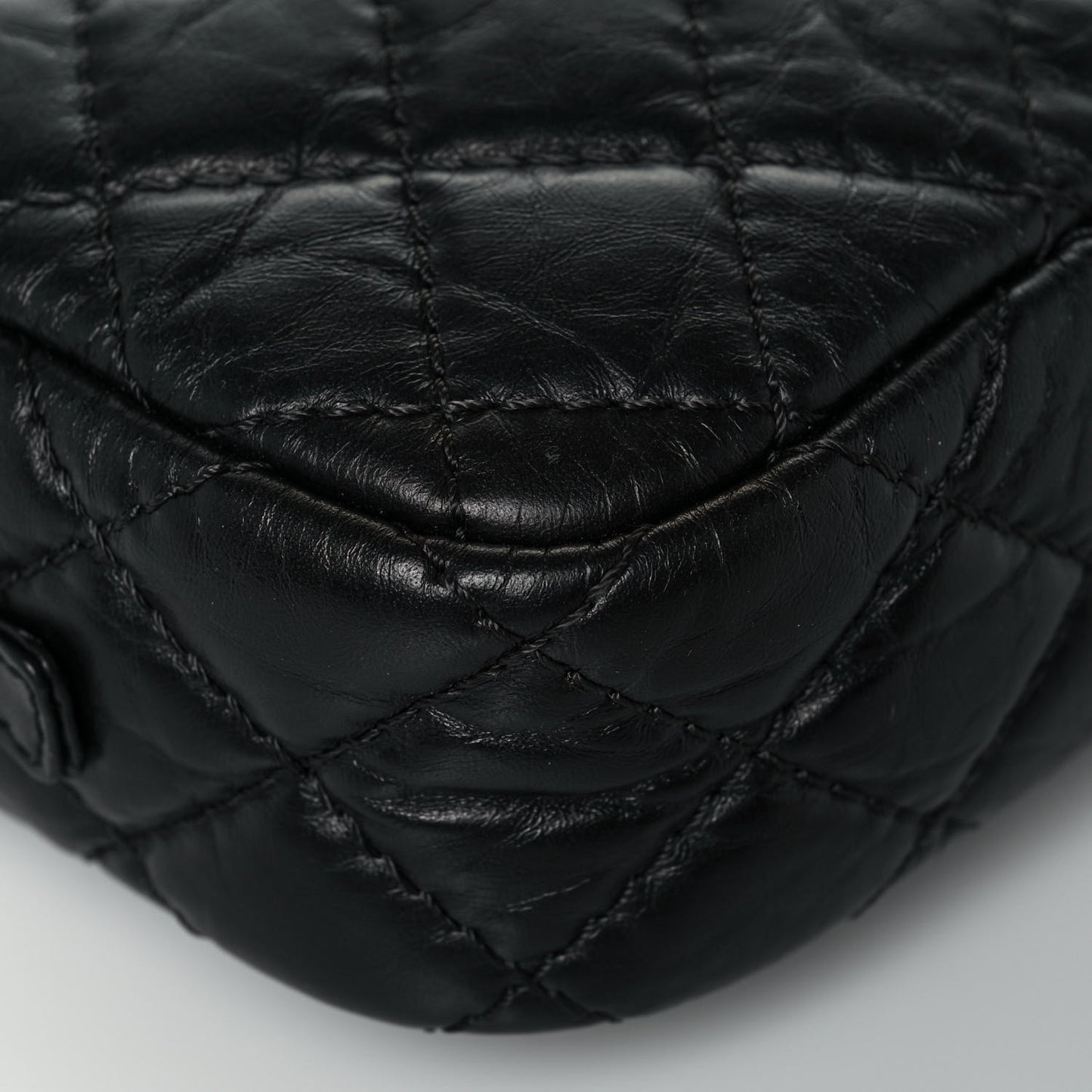 Aged Calfskin Quilted Mini Reissue Camera Case Black