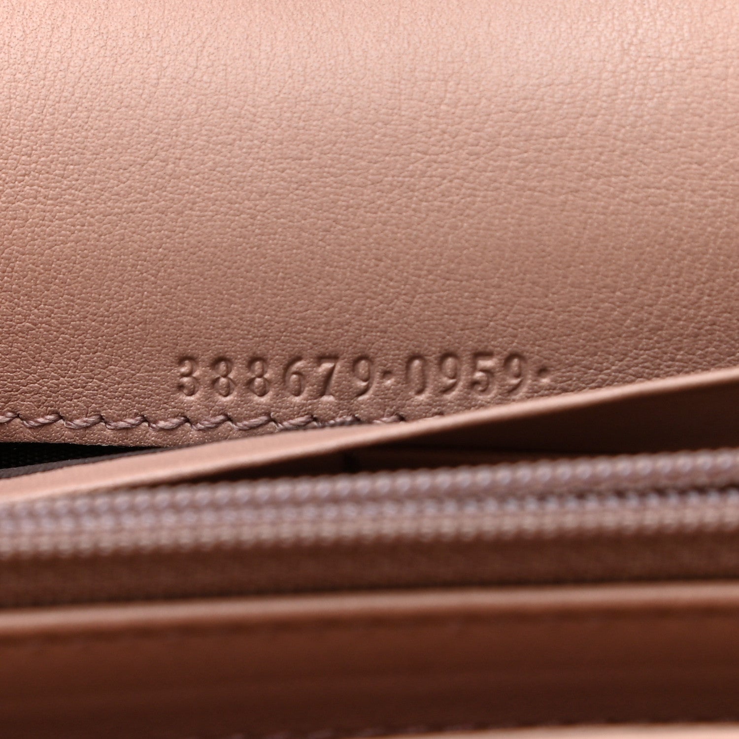 Gucci Microguccissima Bow Continental Wallet Soft Pink 7 of 7
