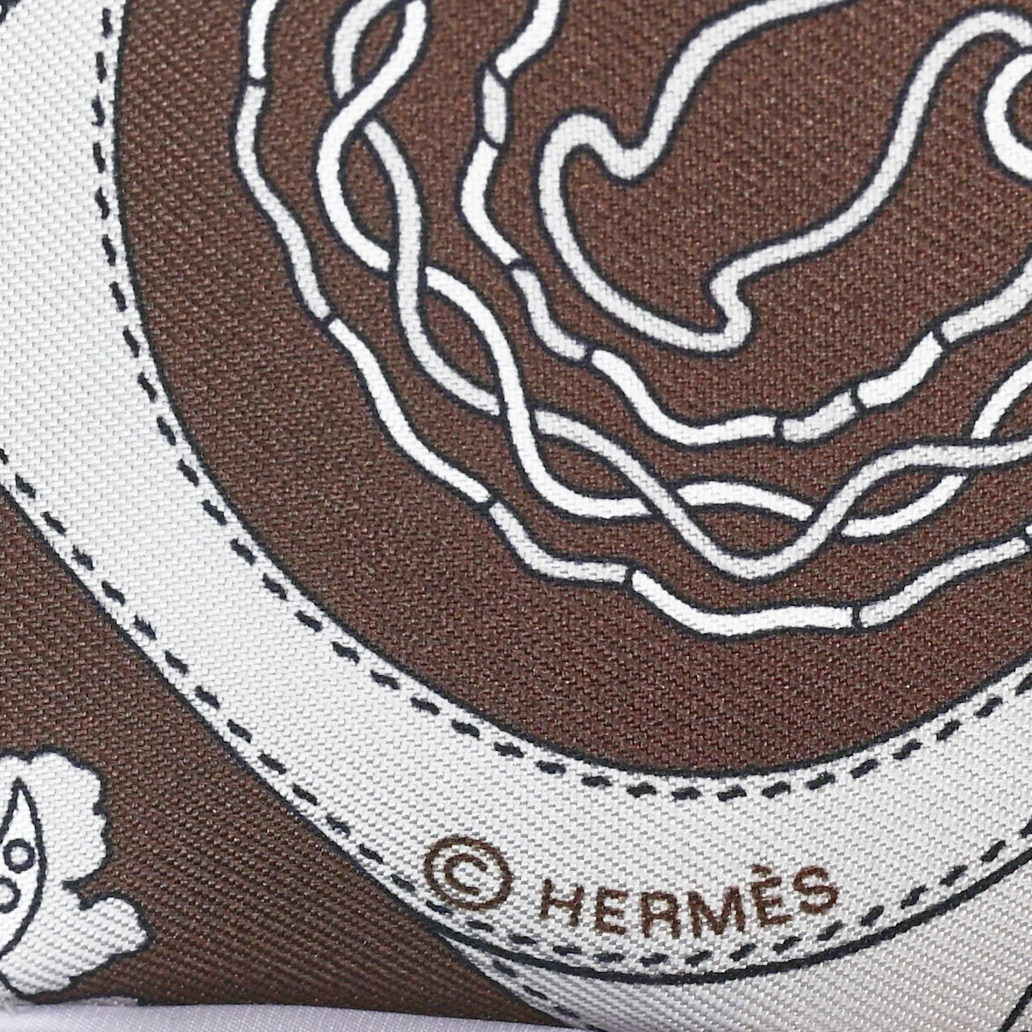 Hermes Silk Festival Des Amazones Bandana Fringed Twilly Craie Brun 4 of 4