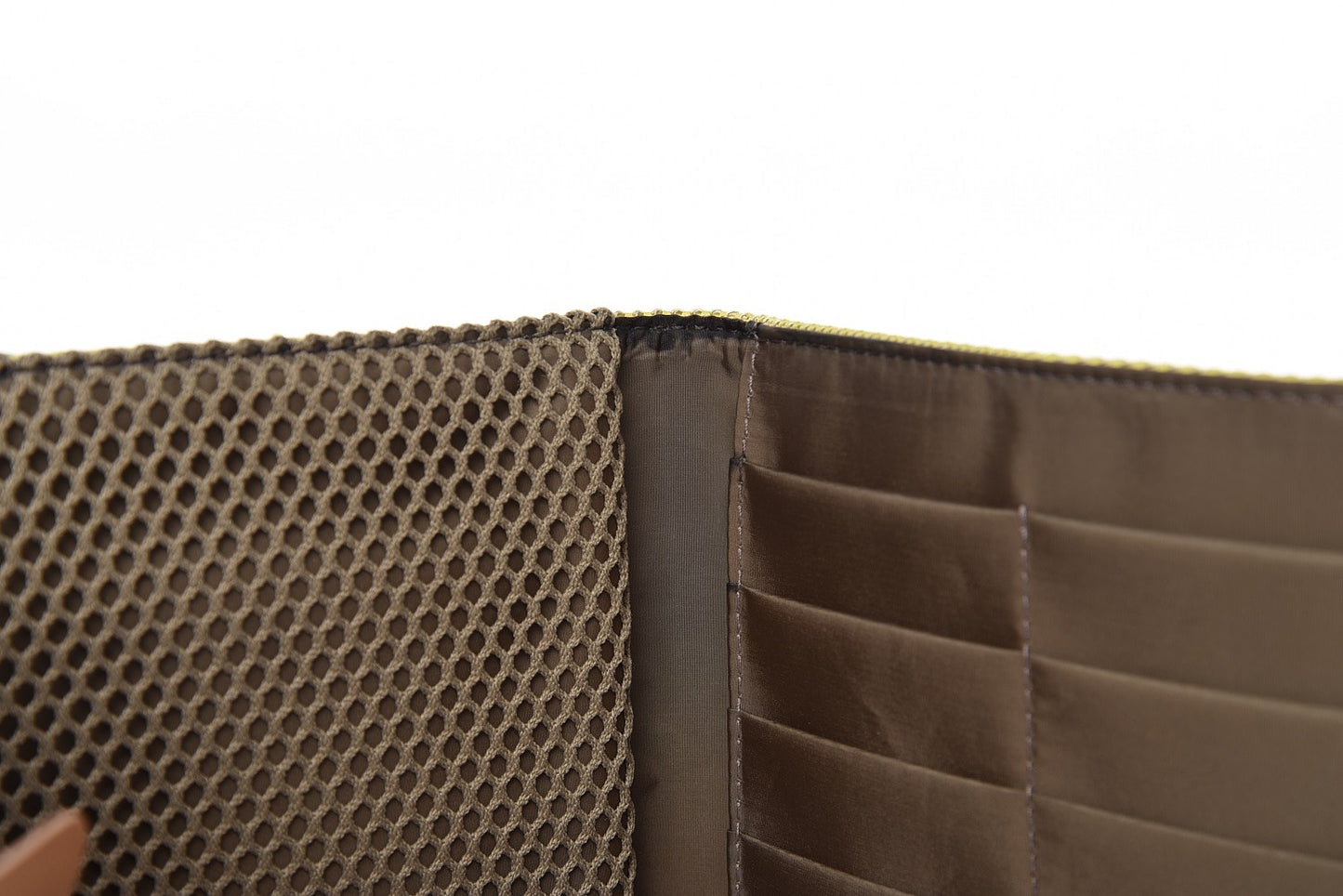 Damier Geant Americas Cup Organizer Wallet Yellow