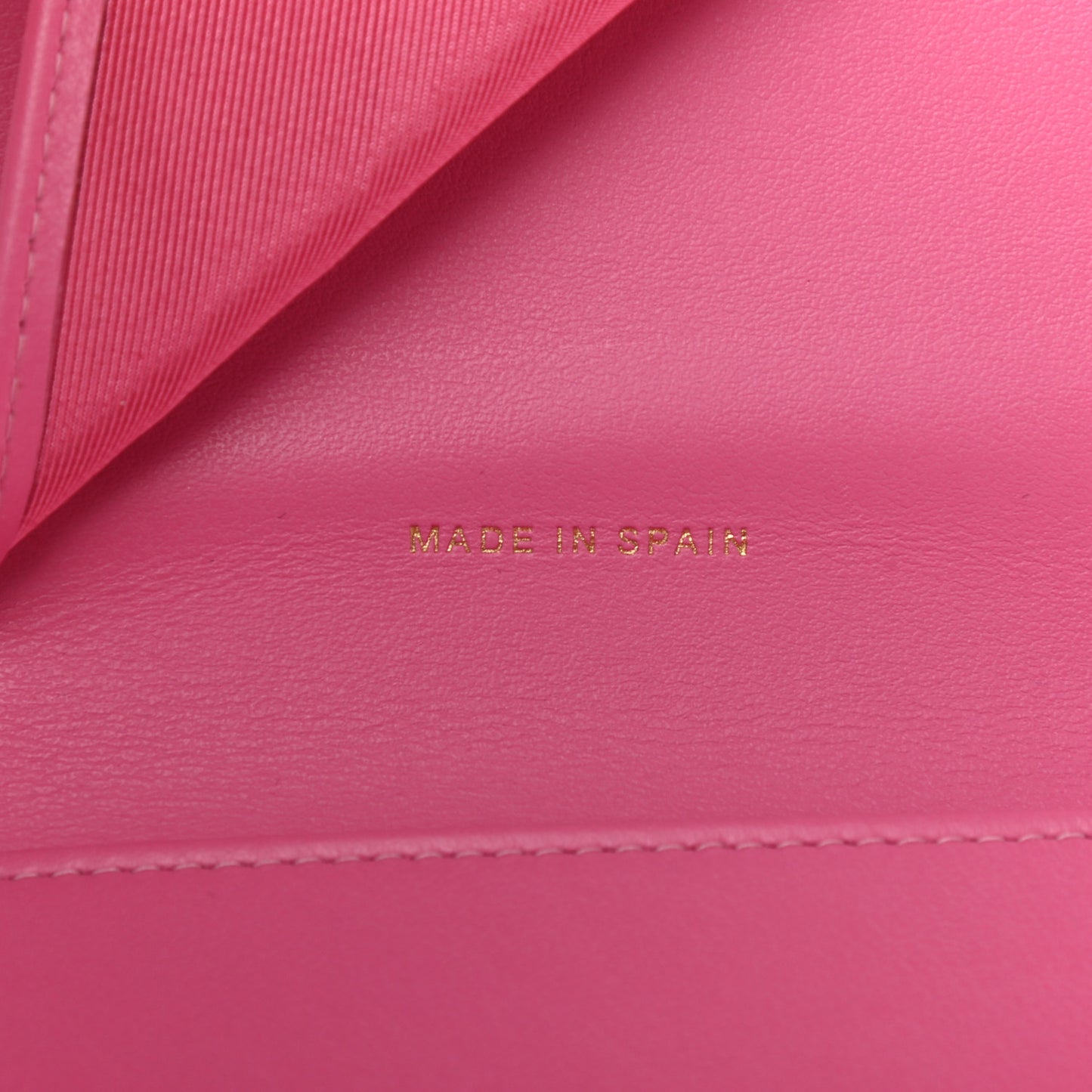 Caviar Quilted Compact Flap Wallet Pink