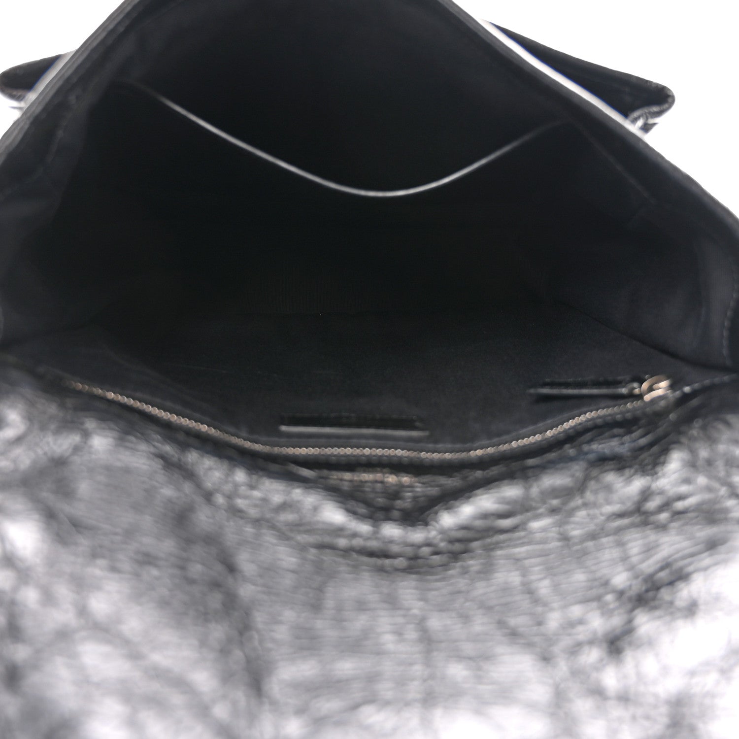 Saint Laurent Crinkled Calfskin Matelasse Monogram Medium Niki Chain Satchel Black 4 of 9