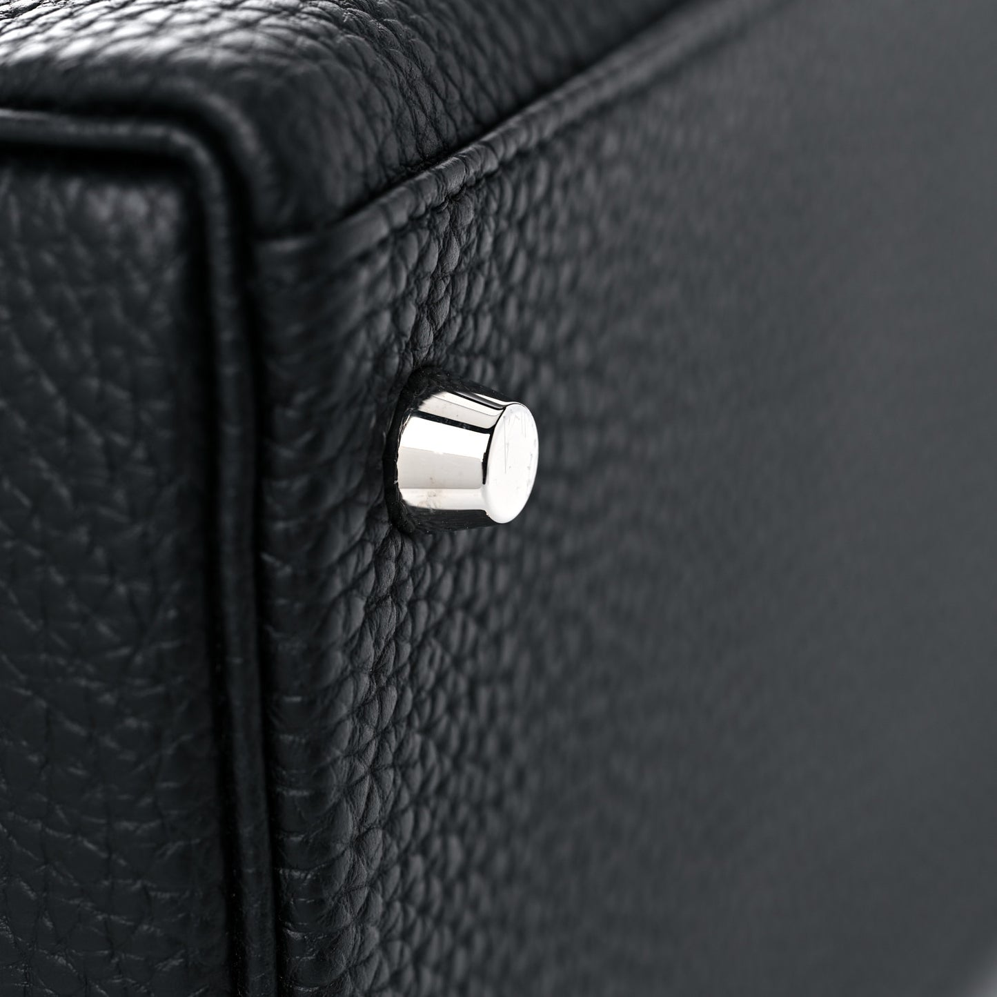Togo Kelly Retourne 28 Black