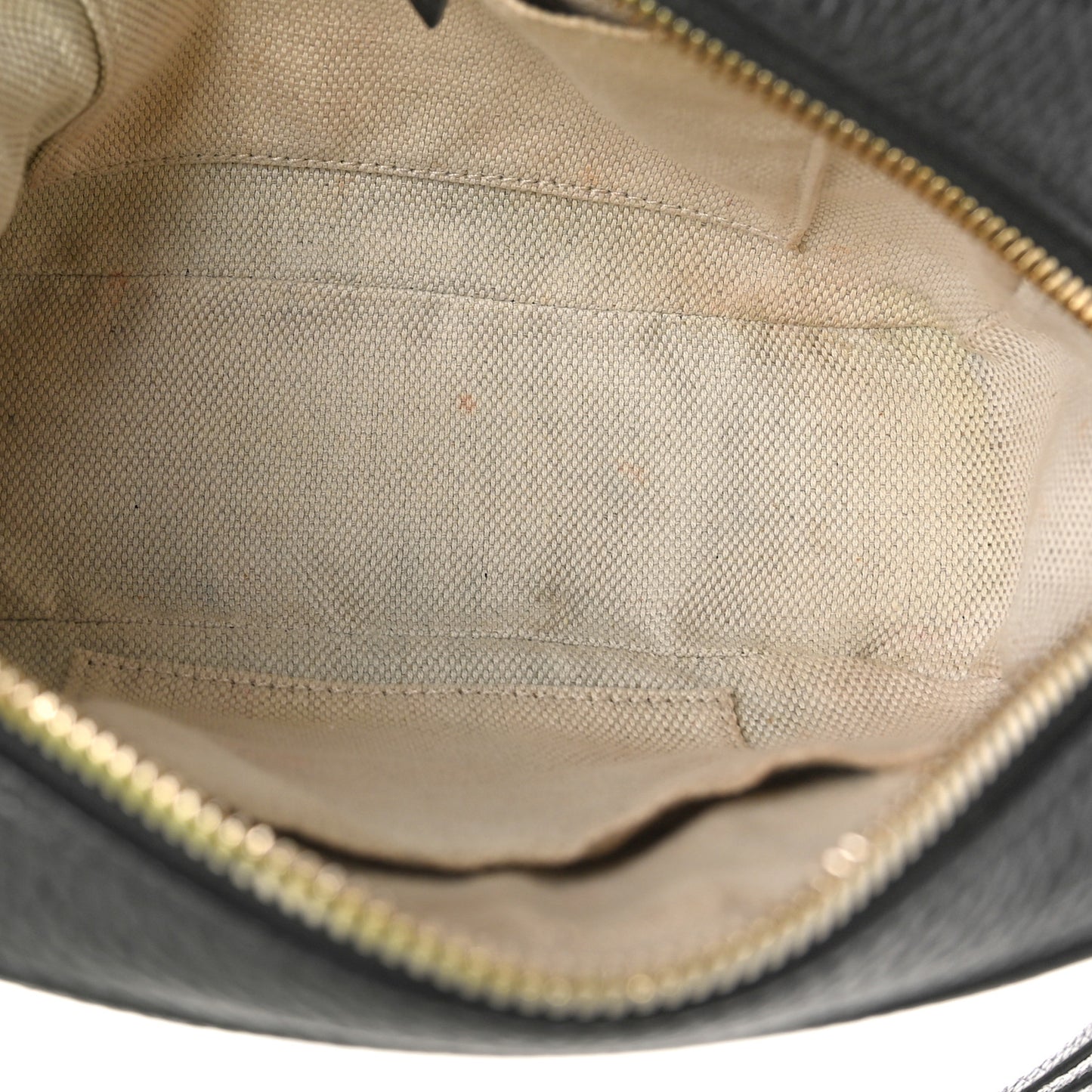 Pebbled Calfskin Small Soho Disco Bag Black