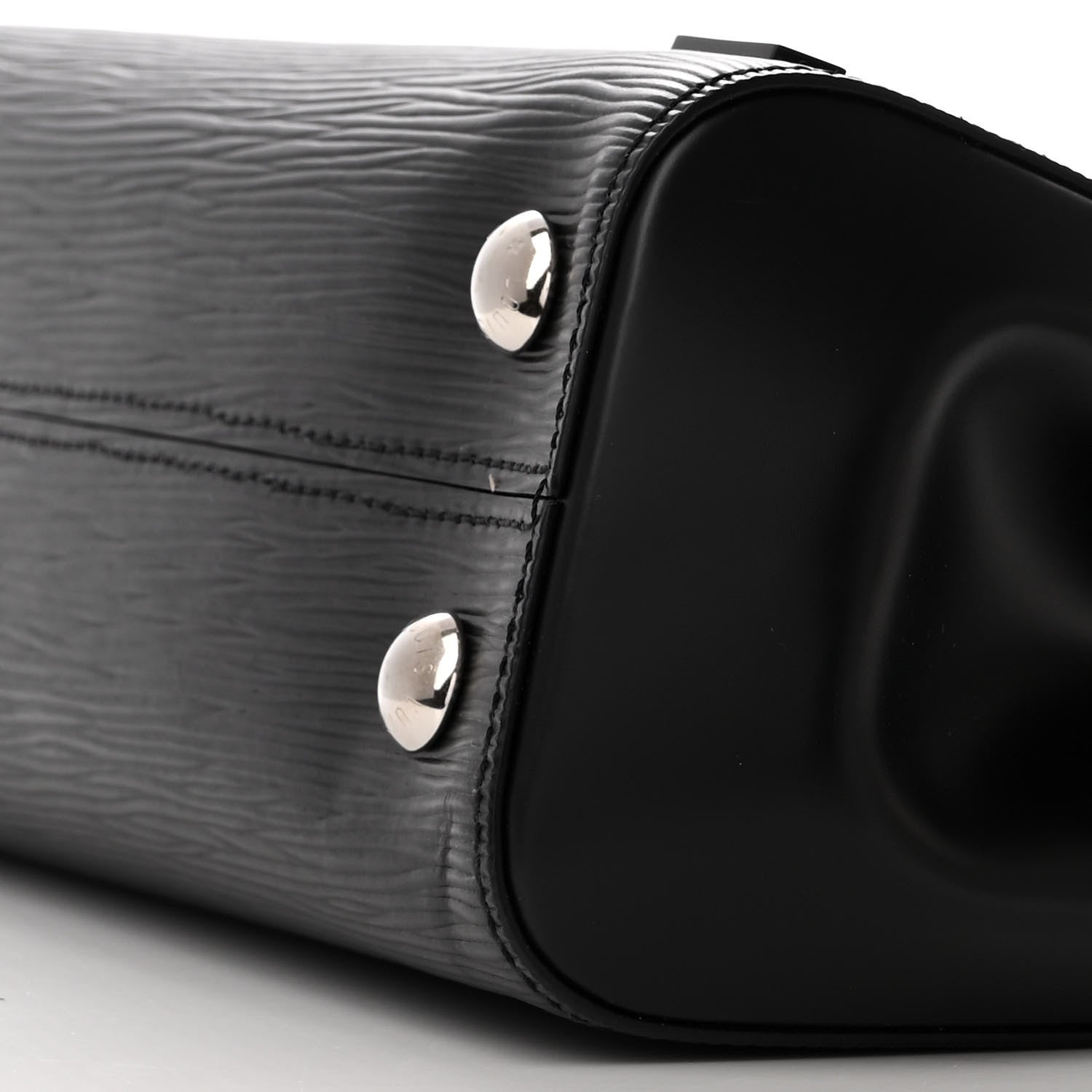 Louis Vuitton Epi Cluny BB Black 10 of 10