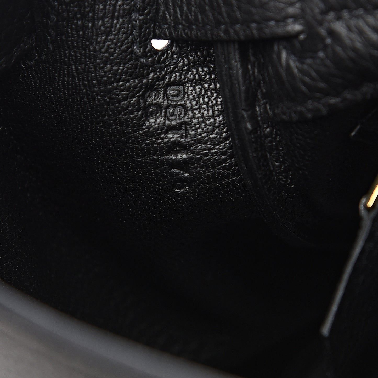 Togo Kelly Retourne 25 Black