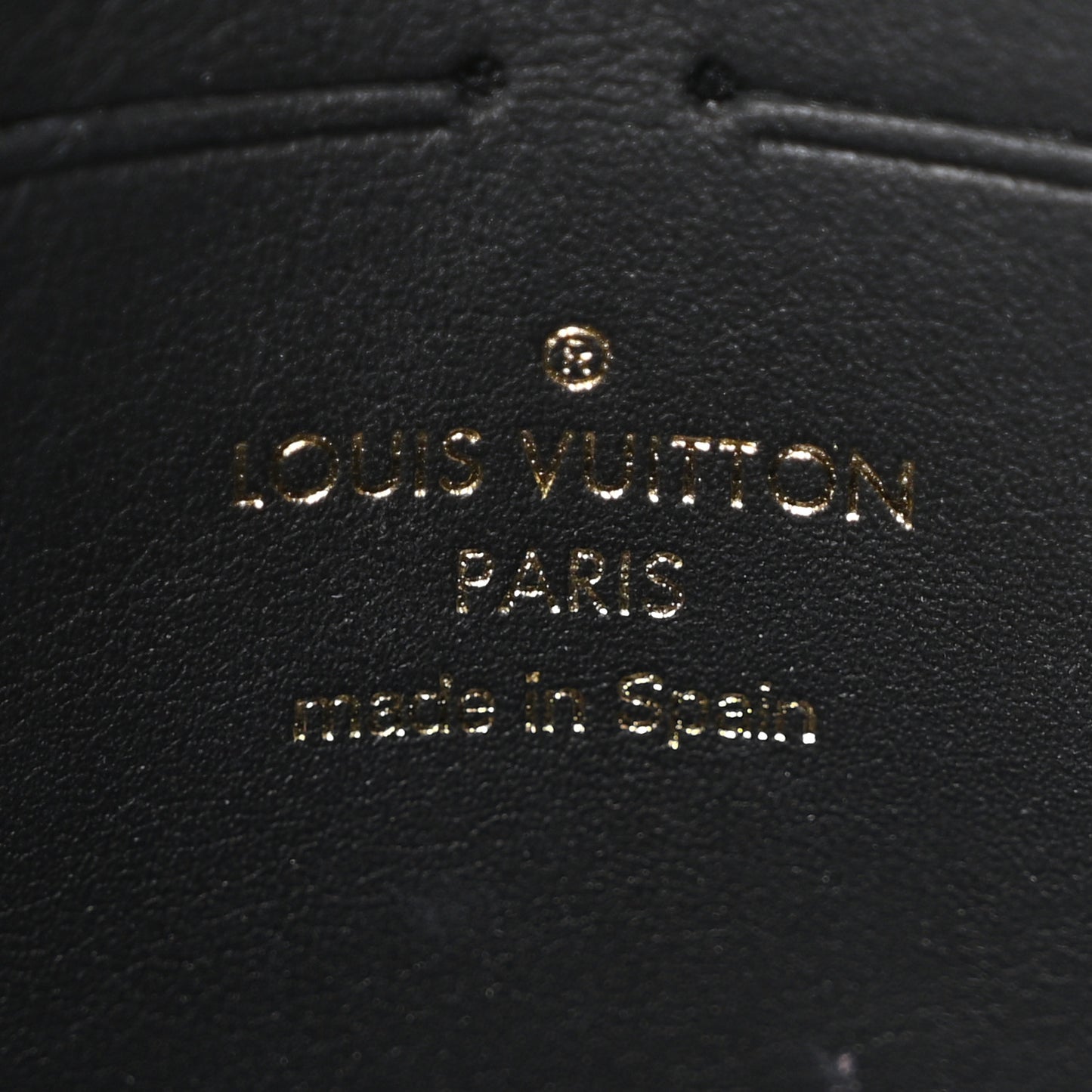 Damier Ebene Vavin Chain Wallet Black