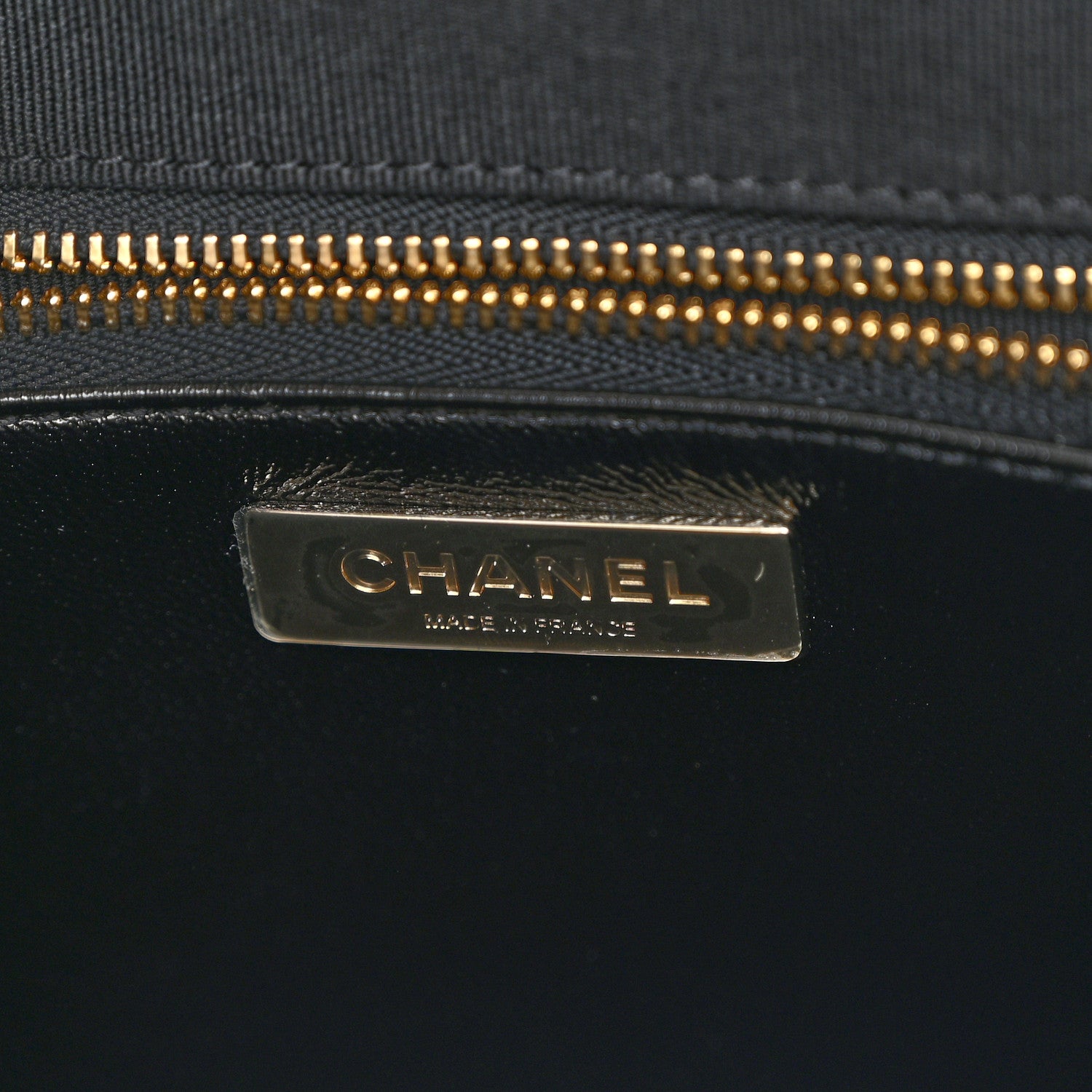 Chanel Shiny Aged Calfskin Quilted Large 31 Shopping Bag Black 6 of 10