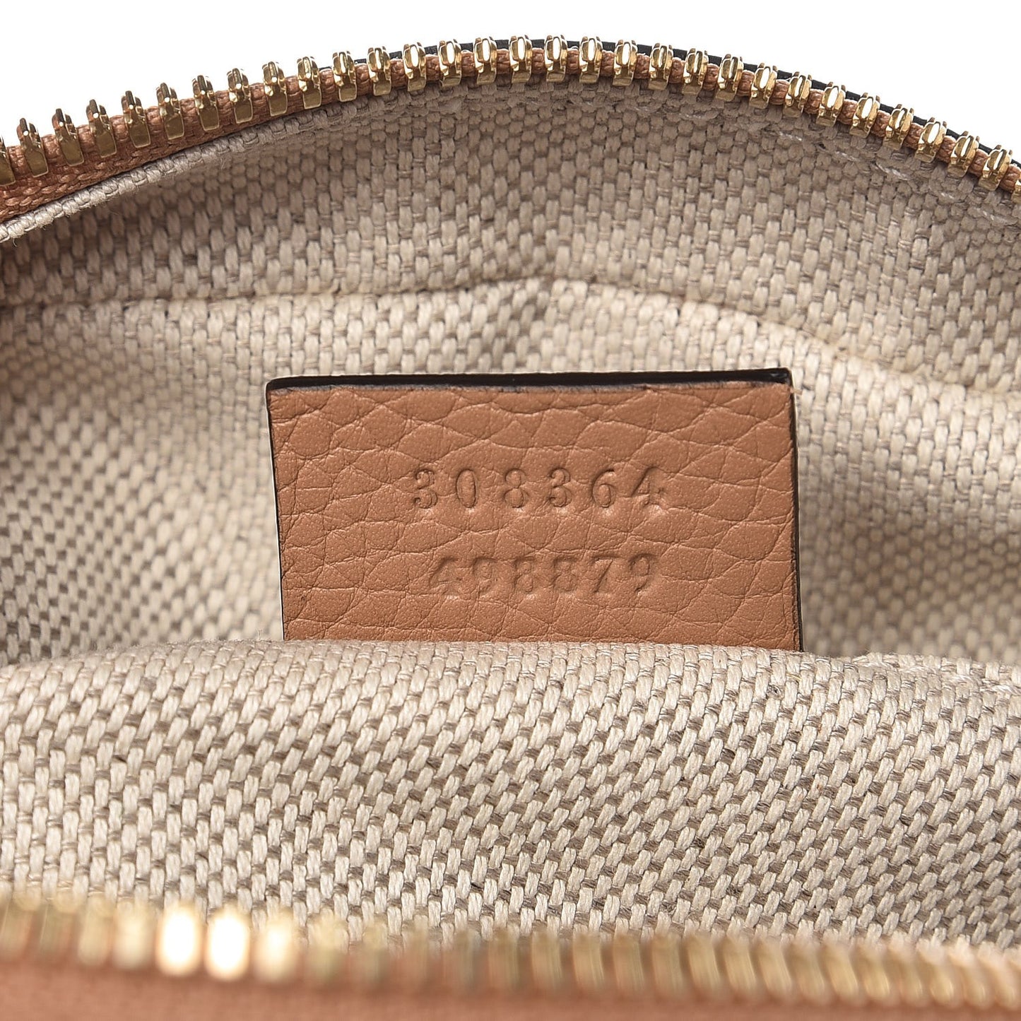 Pebbled Calfskin Small Soho Disco Bag Camelia